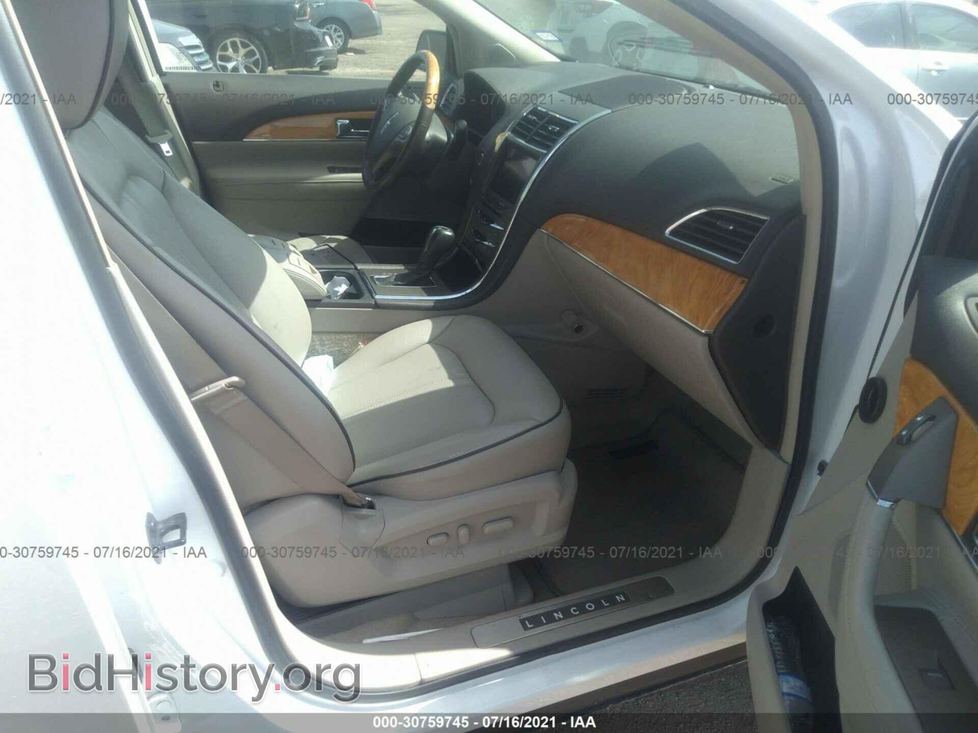 2012 LINCOLN MKX - VIN: 2LMDJ6JK7CBL11705 - Фото 5