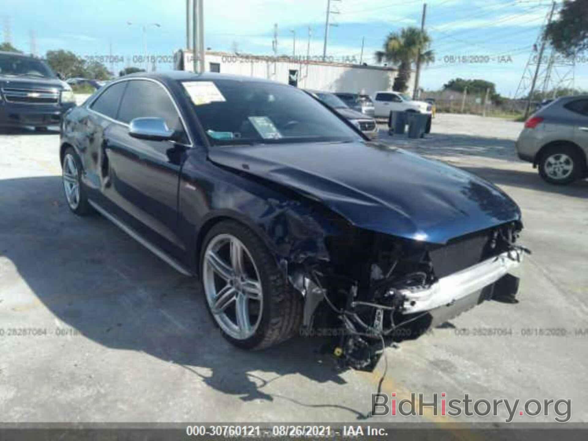 Photo WAUCGAFR7DA066725 - AUDI S5 2013