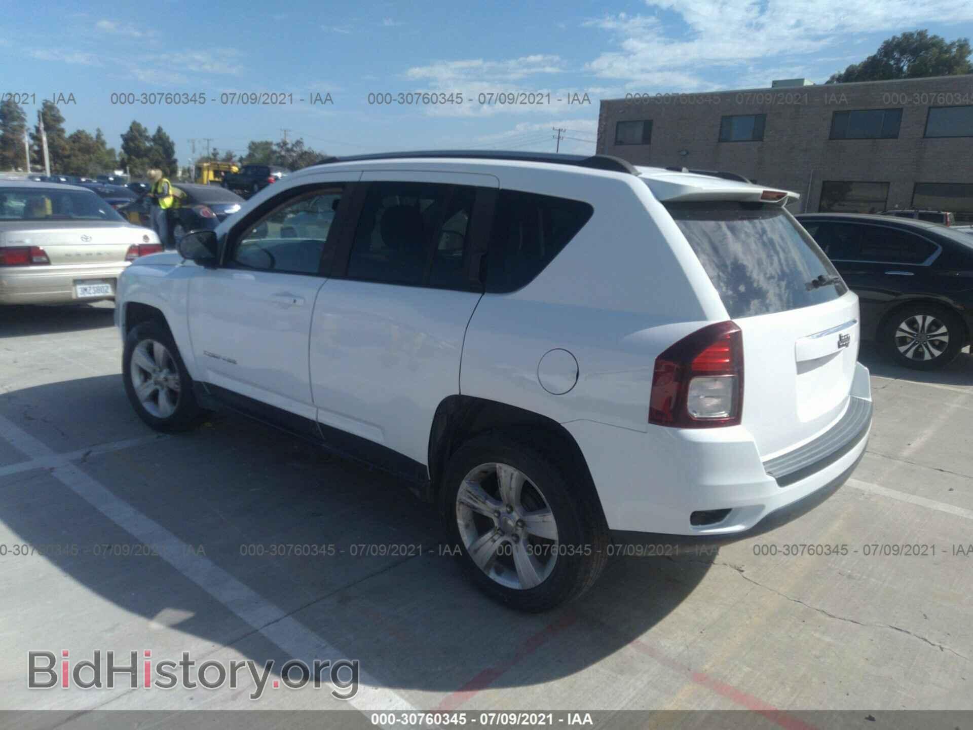 2016 JEEP COMPASS - VIN: 1C4NJCBA8GD634010 - Фото 3