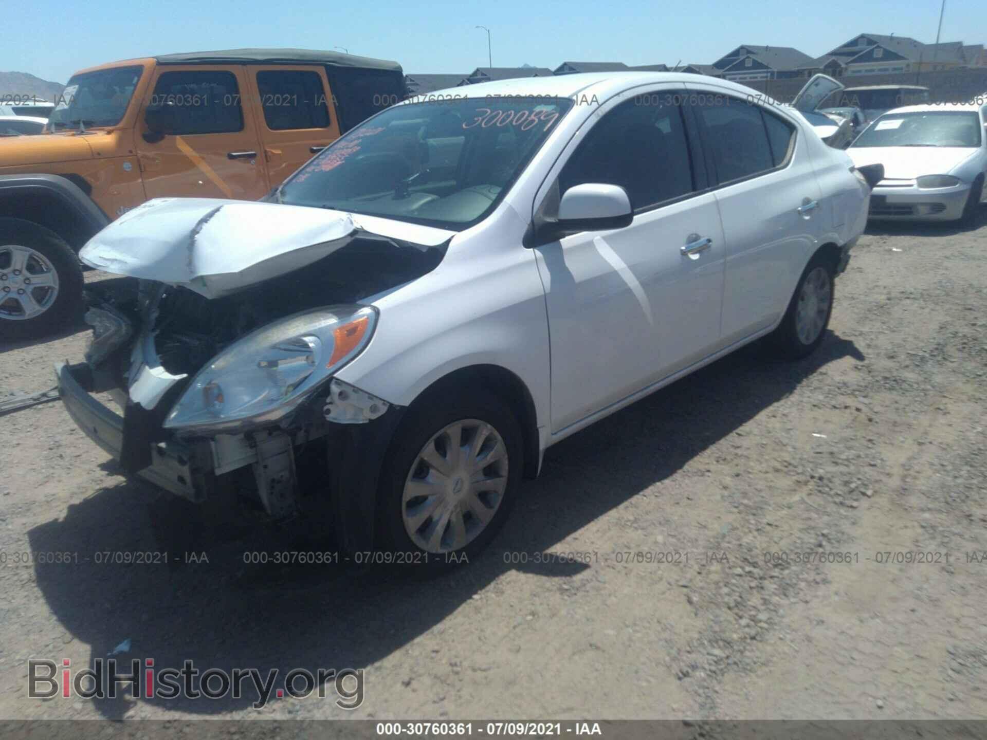 2014 NISSAN VERSA - VIN: 3N1CN7AP7EL869355 - Фото 2