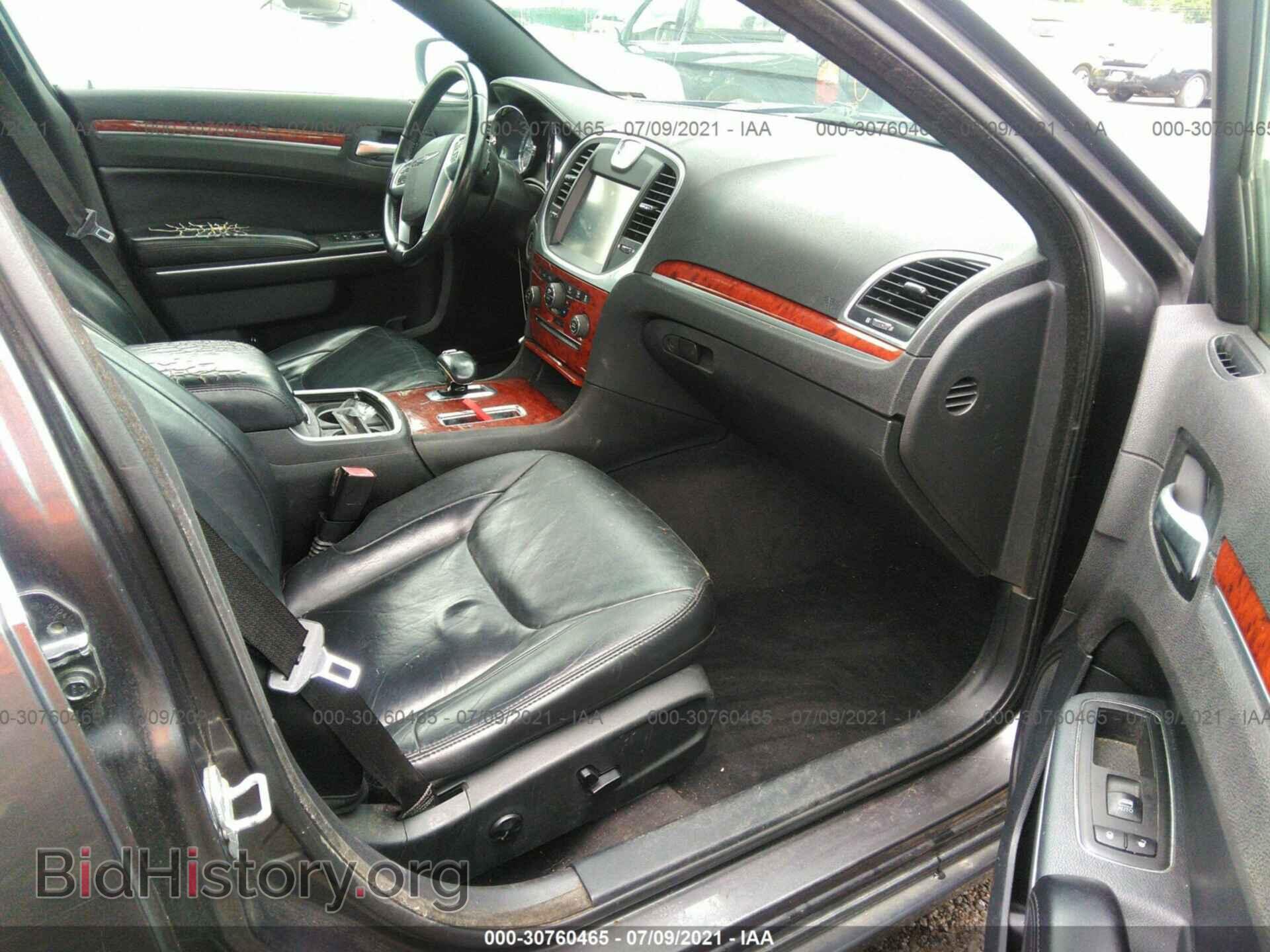 2013 CHRYSLER 300 - VIN: 2C3CCAAG4DH544545 - Фото 5