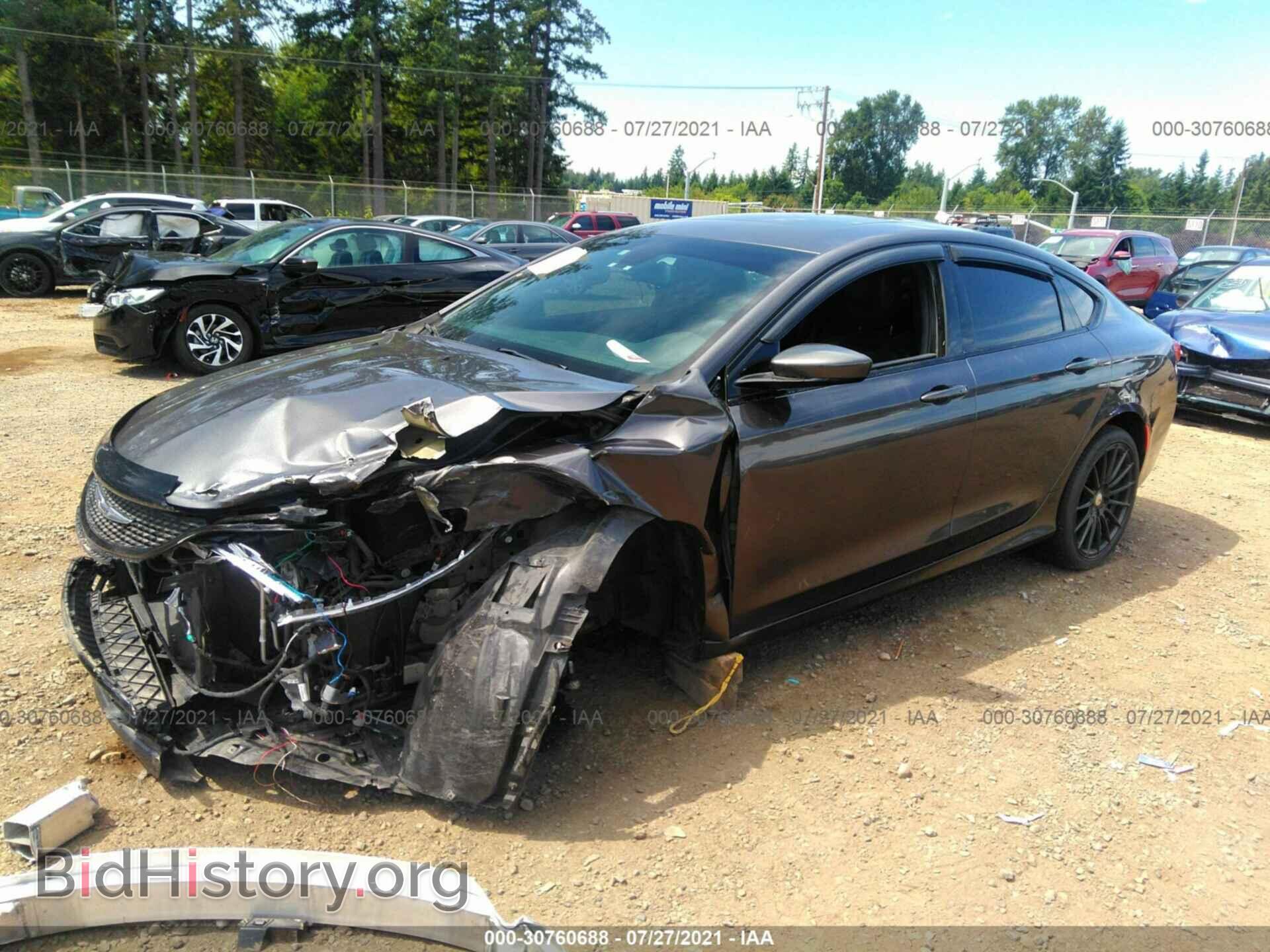 2016 CHRYSLER 200 - VIN: 1C3CCCBB3GN161397 - Фото 2