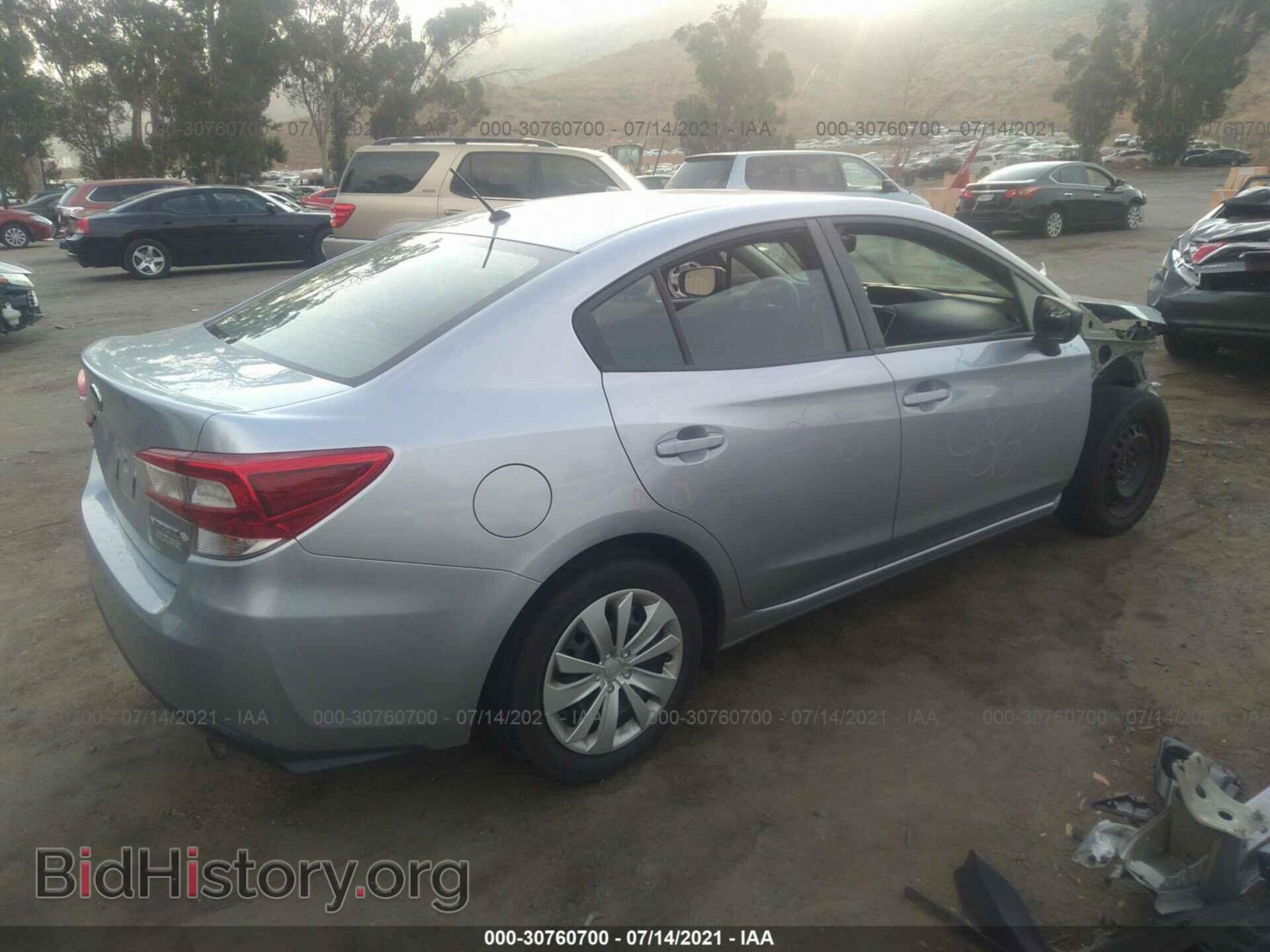 2017 SUBARU IMPREZA - VIN: 4S3GKAA60H3615045 - Фото 4