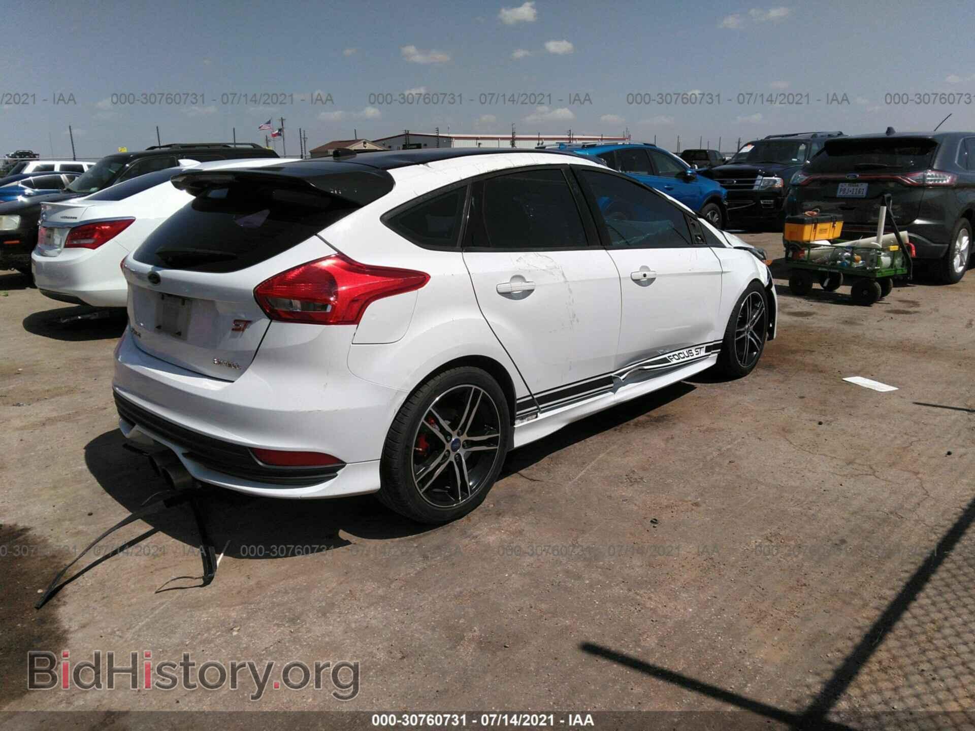 2018 FORD FOCUS - VIN: 1FADP3L95JL233130 - Фото 4