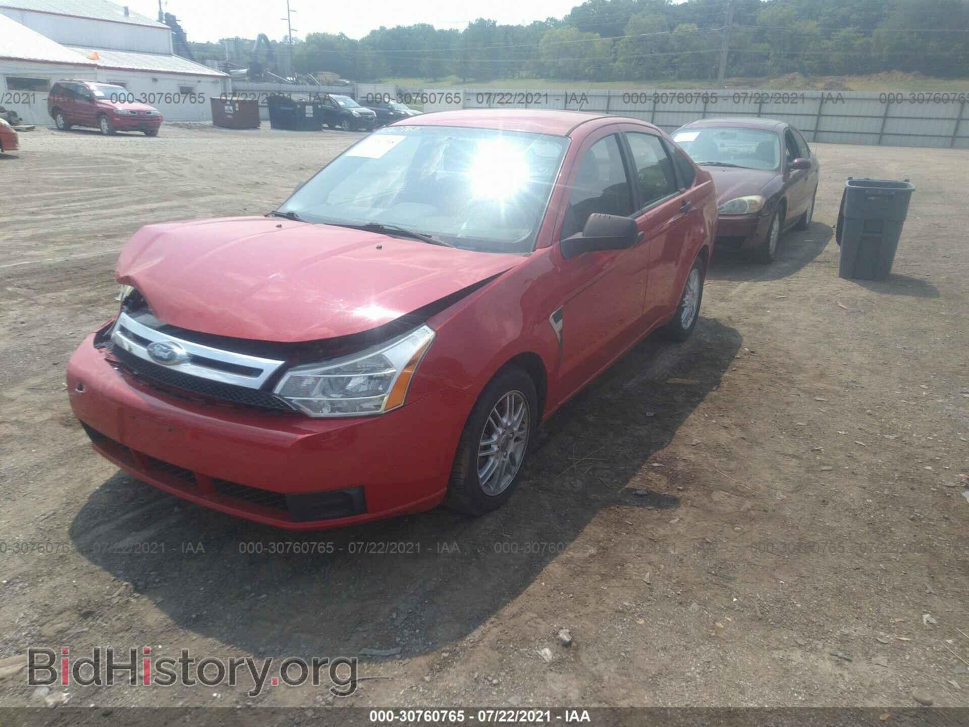 2008 FORD FOCUS - VIN: 1FAHP35N48W203279 - Фото 2