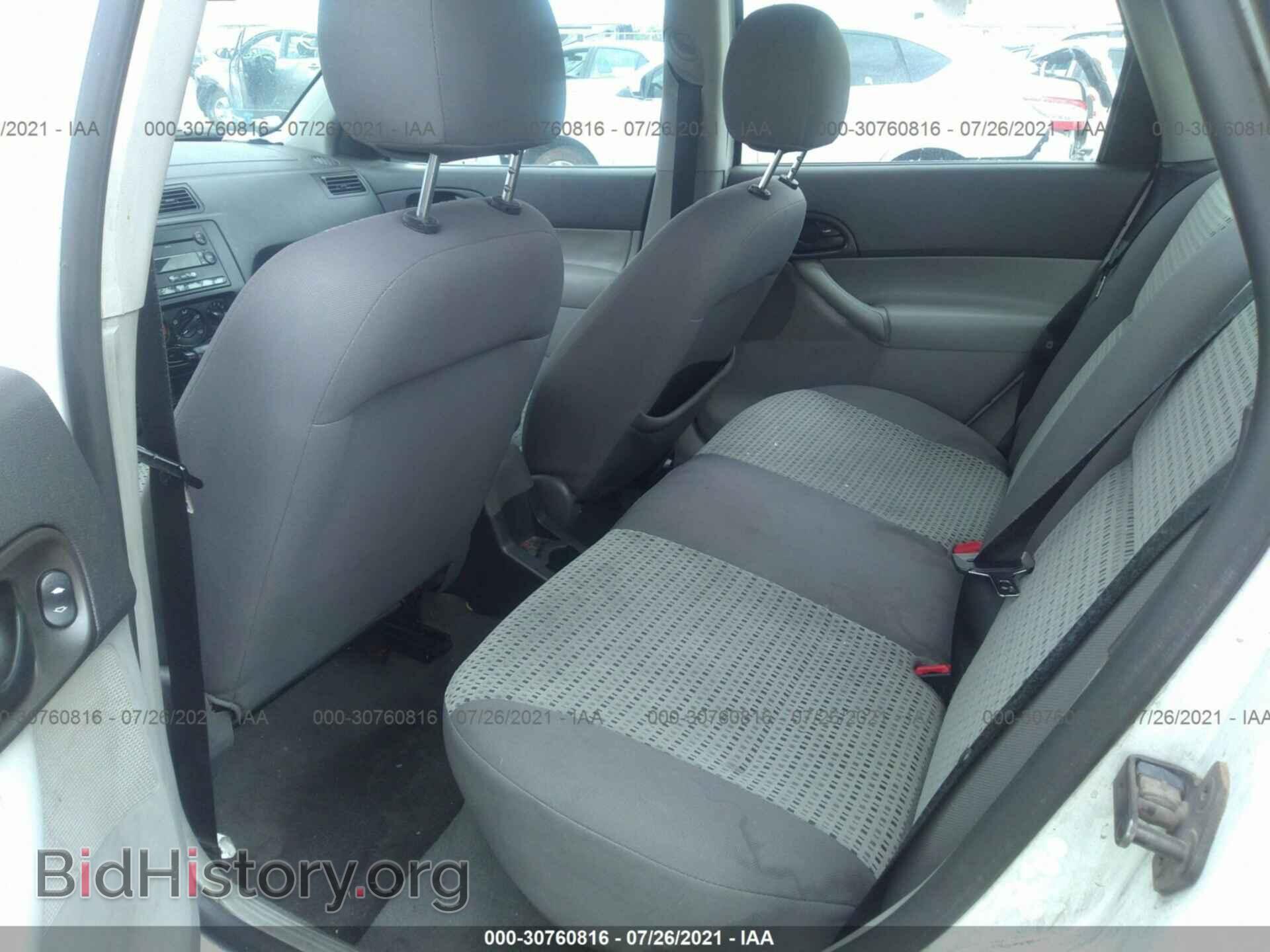 2007 FORD FOCUS - VIN: 1FAFP34N67W106236 - Фото 8