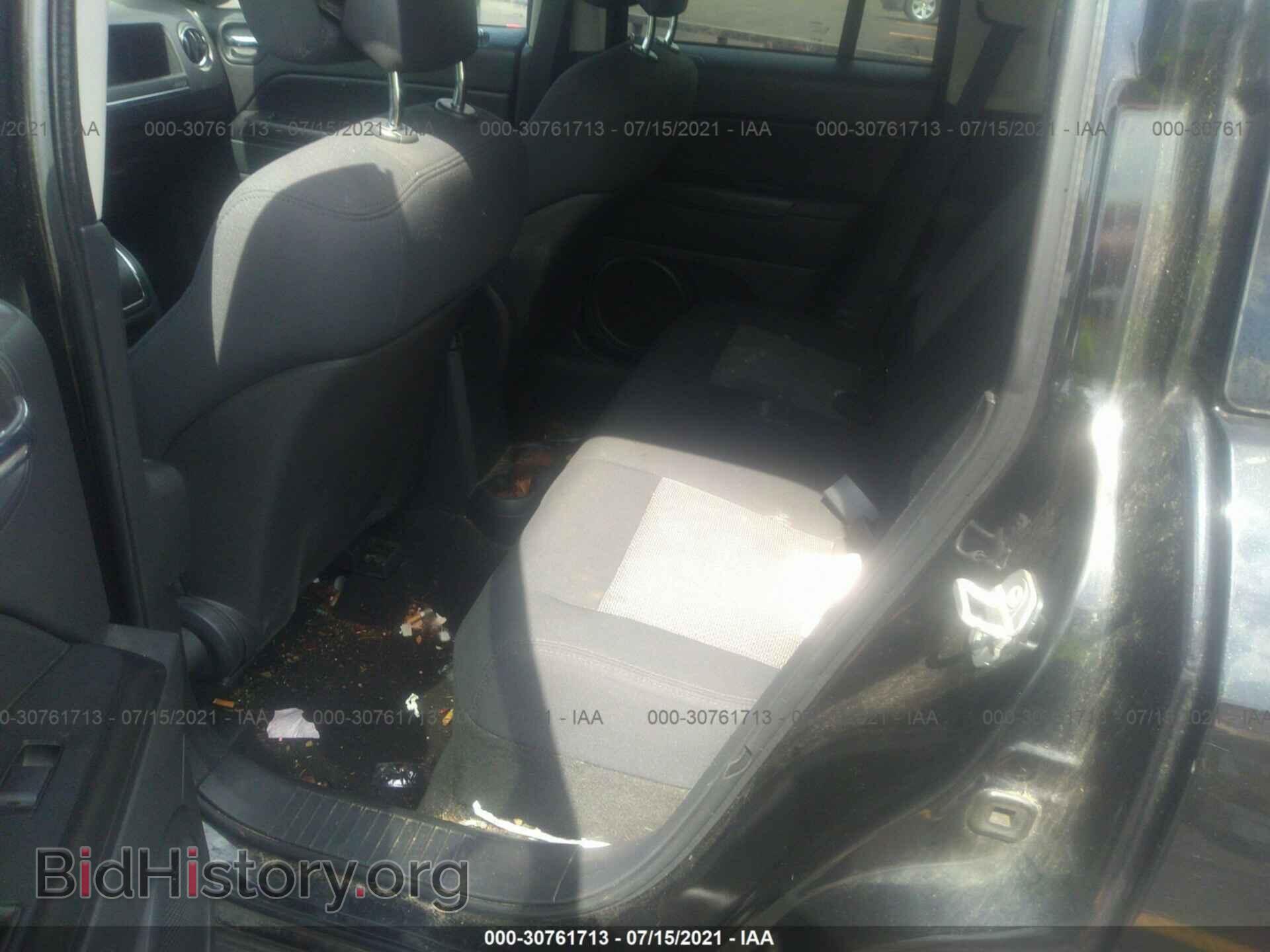 2010 JEEP COMPASS - VIN: 1J4NT4FB3AD502888 - Фото 8