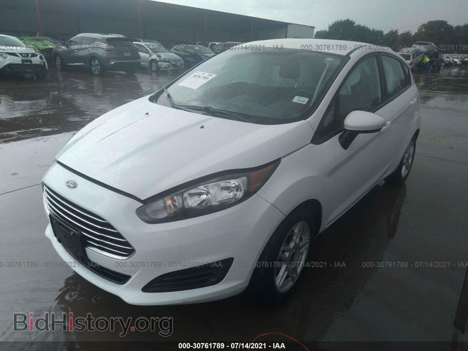 2017 FORD FIESTA - VIN: 3FADP4EJ1HM156214 - Фото 2
