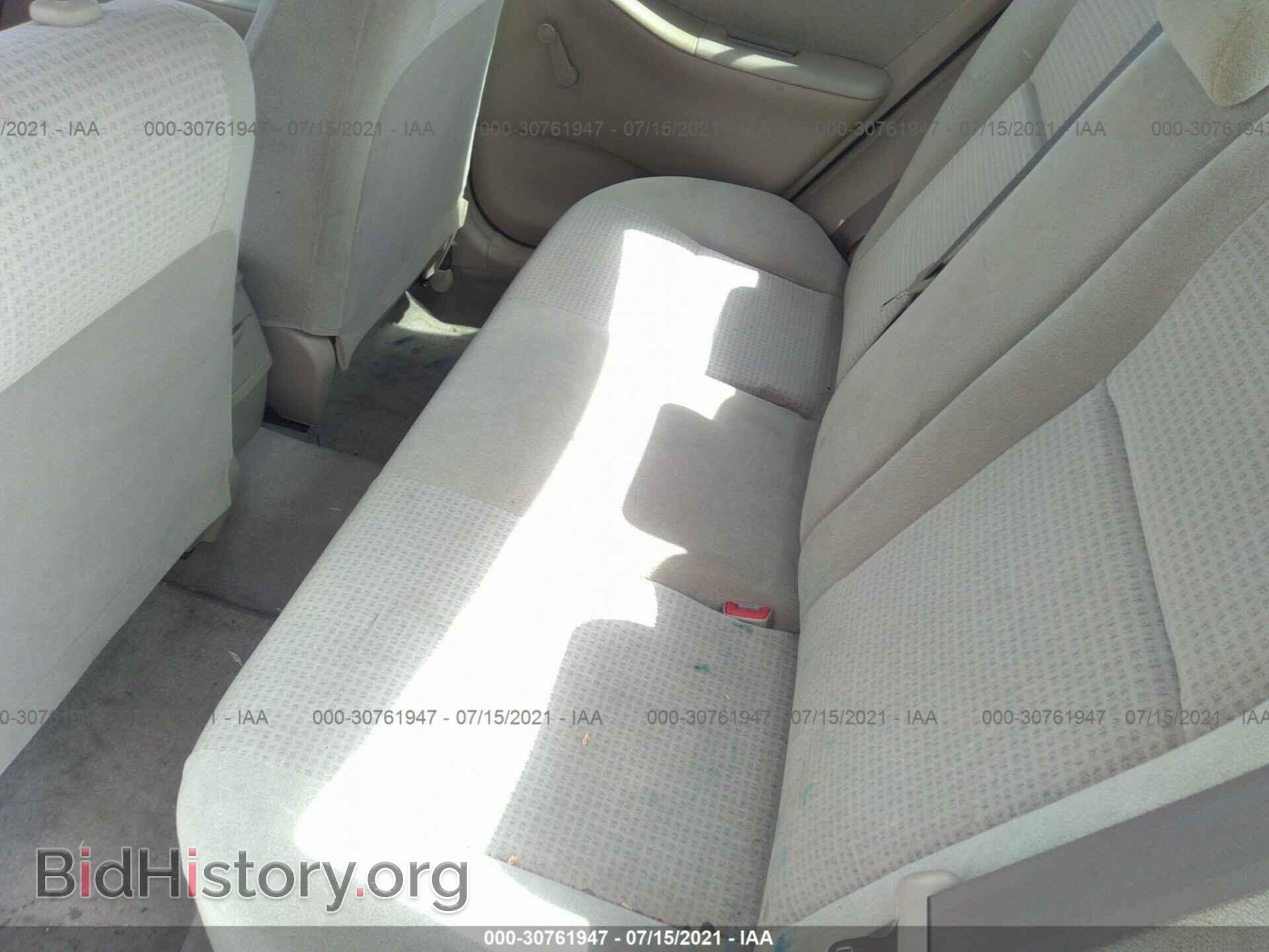 2007 TOYOTA COROLLA - VIN: JTDBR32E070127740 - Photo 8