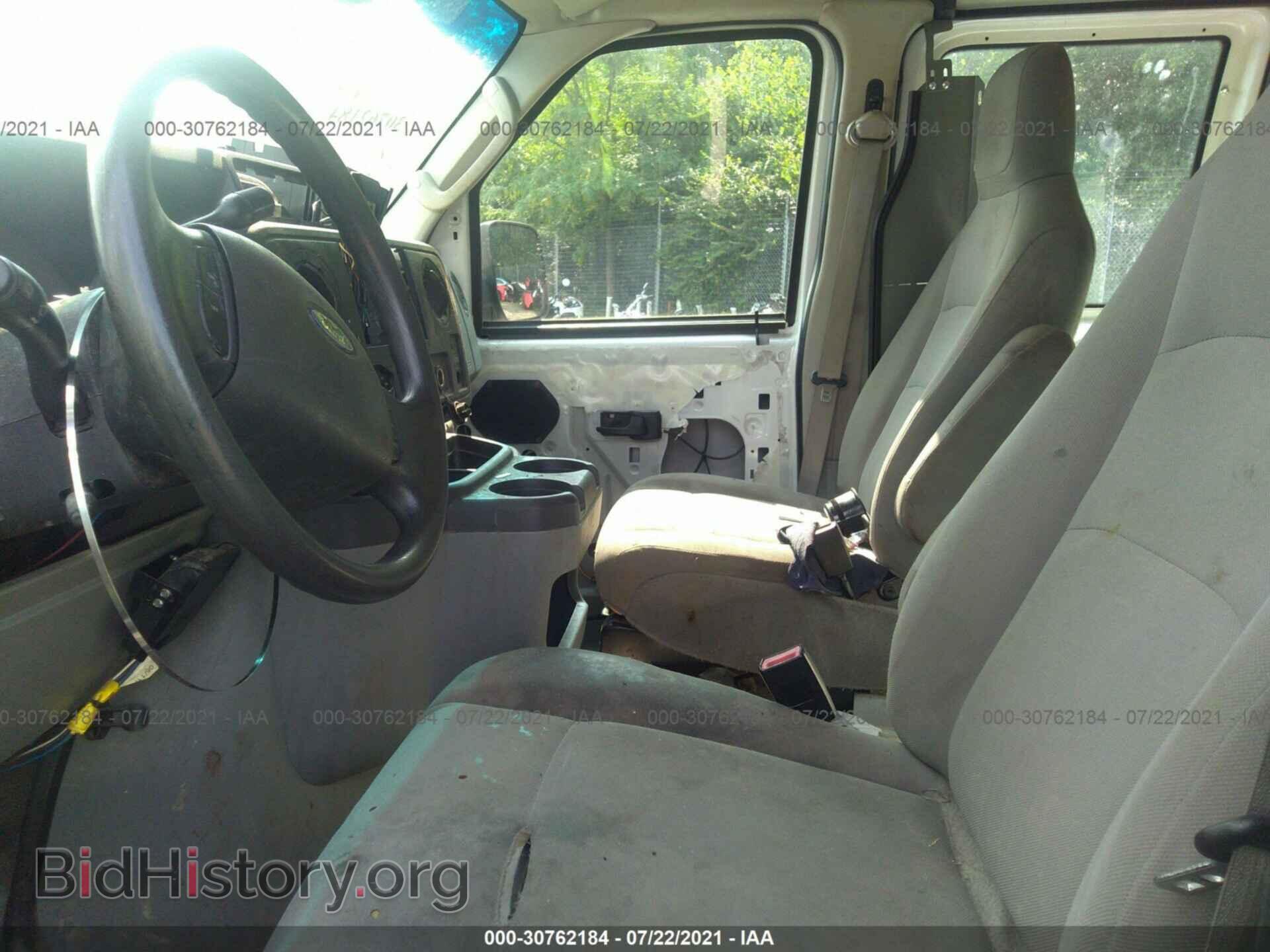 2011 FORD ECONOLINE CARGO VAN - VIN: 1FTNE2EW4BDB16149 - Фото 5