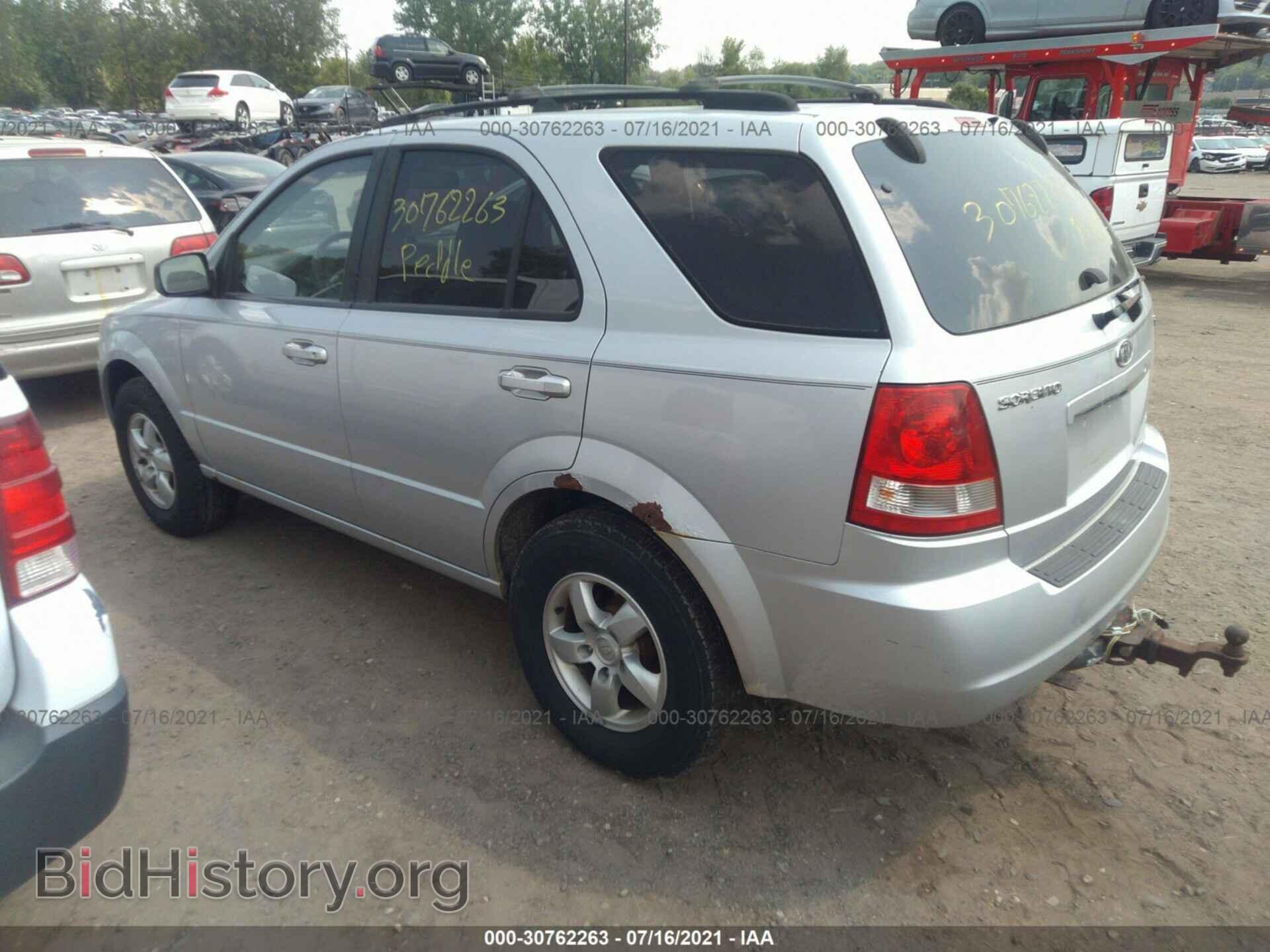 2006 KIA SORENTO - VIN: KNDJC733065572448 - Фото 3