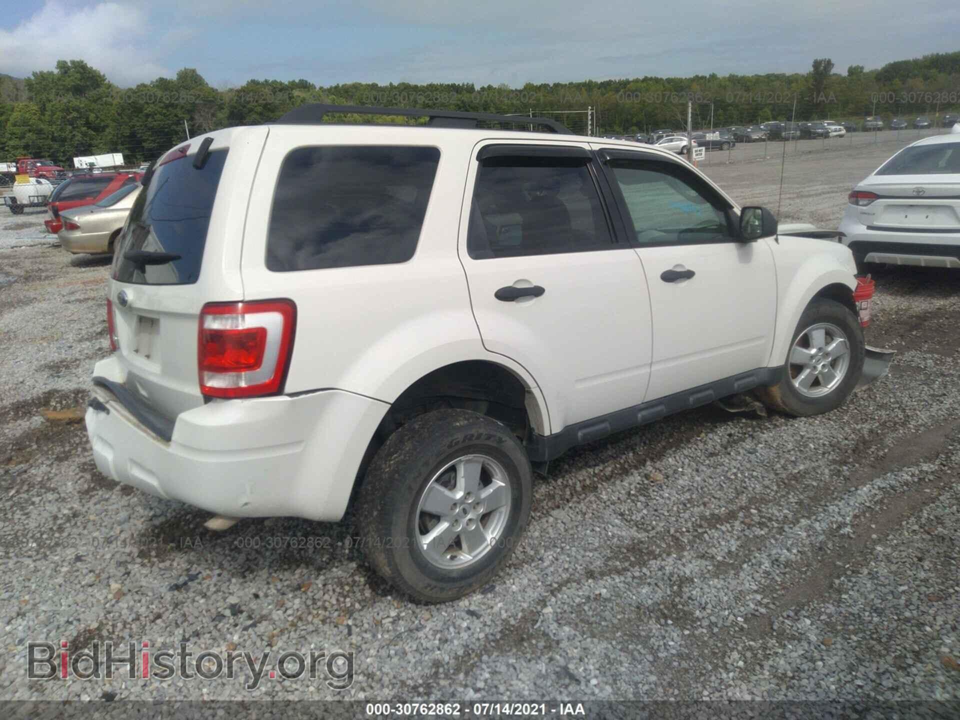 2010 FORD ESCAPE - VIN: 1FMCU9D73AKA61857 - Фото 4