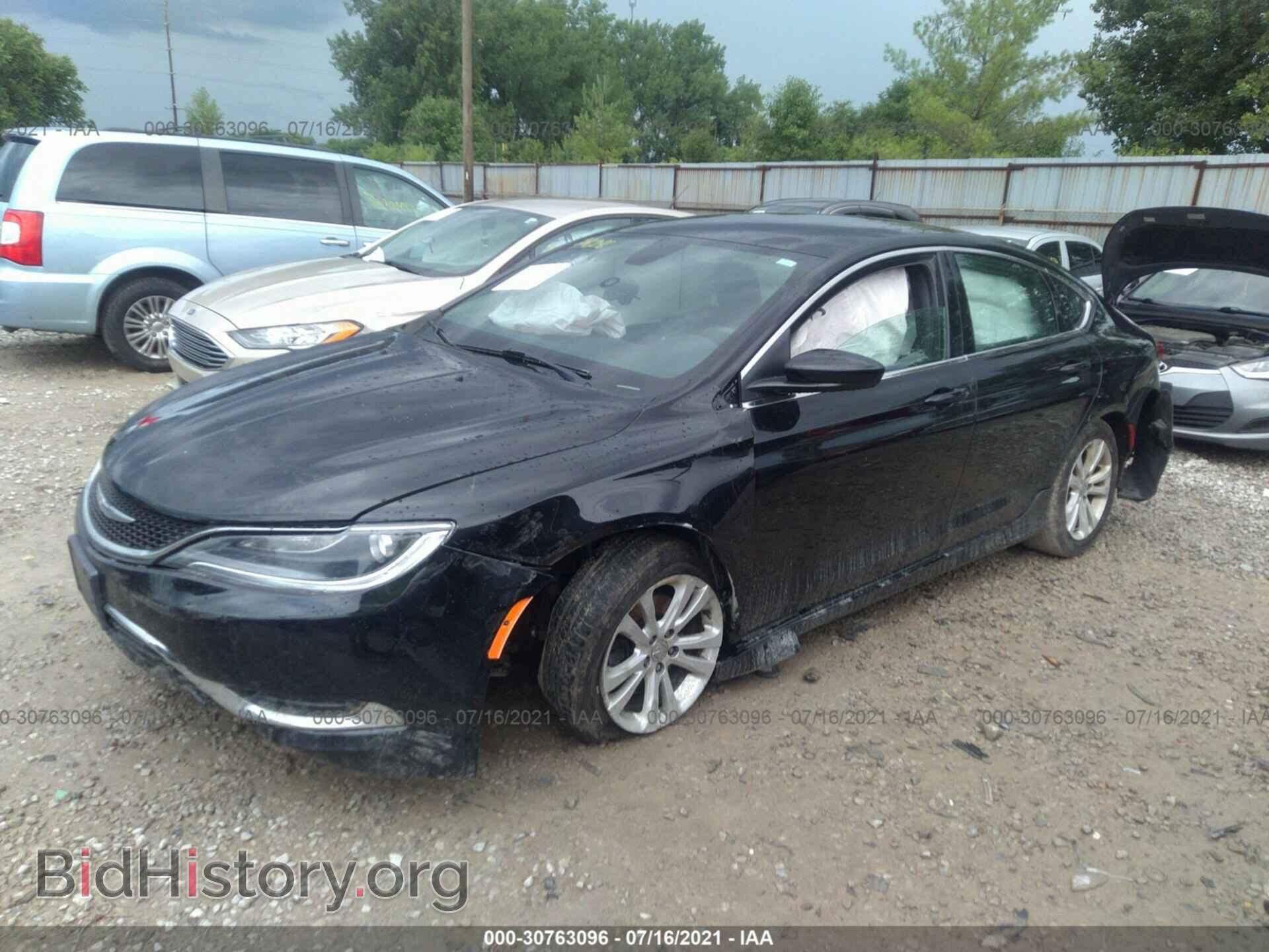 2015 CHRYSLER 200 - VIN: 1C3CCCAB2FN671031 - Фото 2