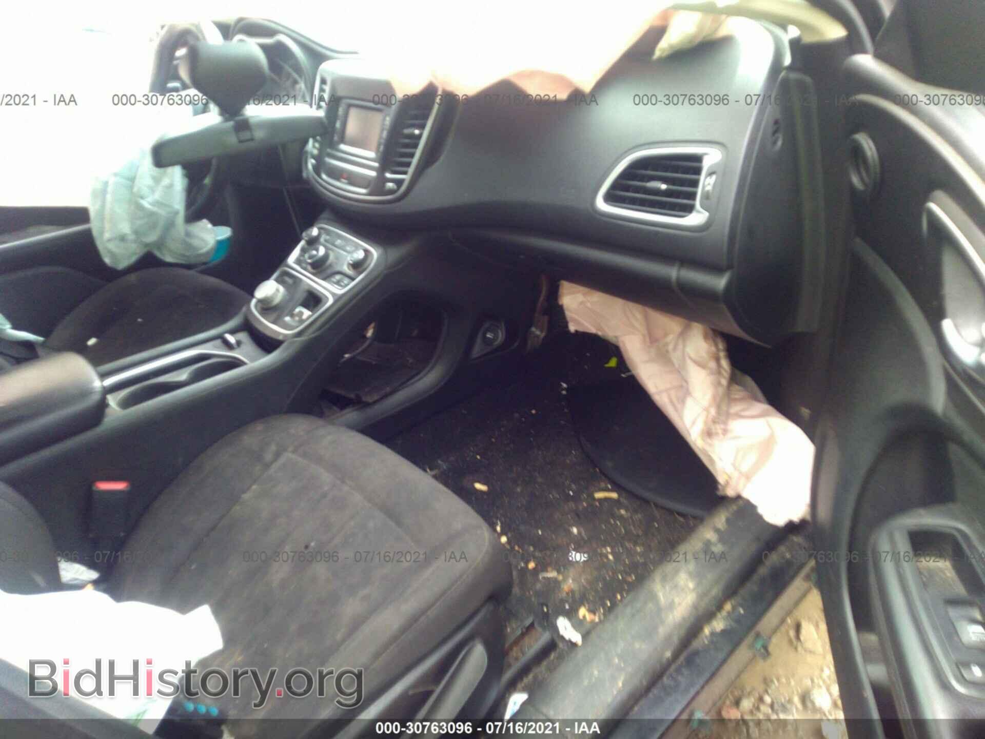 2015 CHRYSLER 200 - VIN: 1C3CCCAB2FN671031 - Фото 5