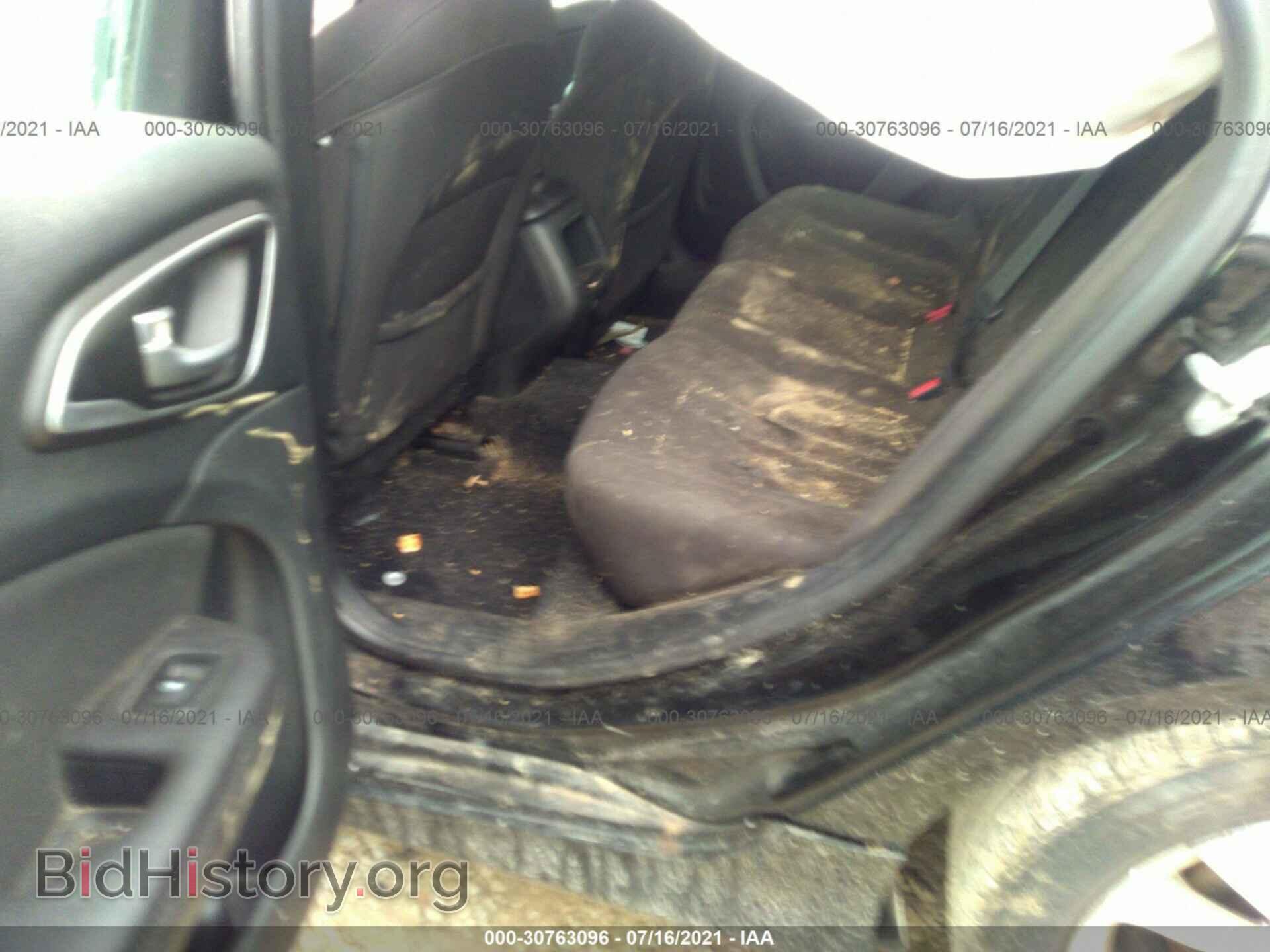 2015 CHRYSLER 200 - VIN: 1C3CCCAB2FN671031 - Фото 8