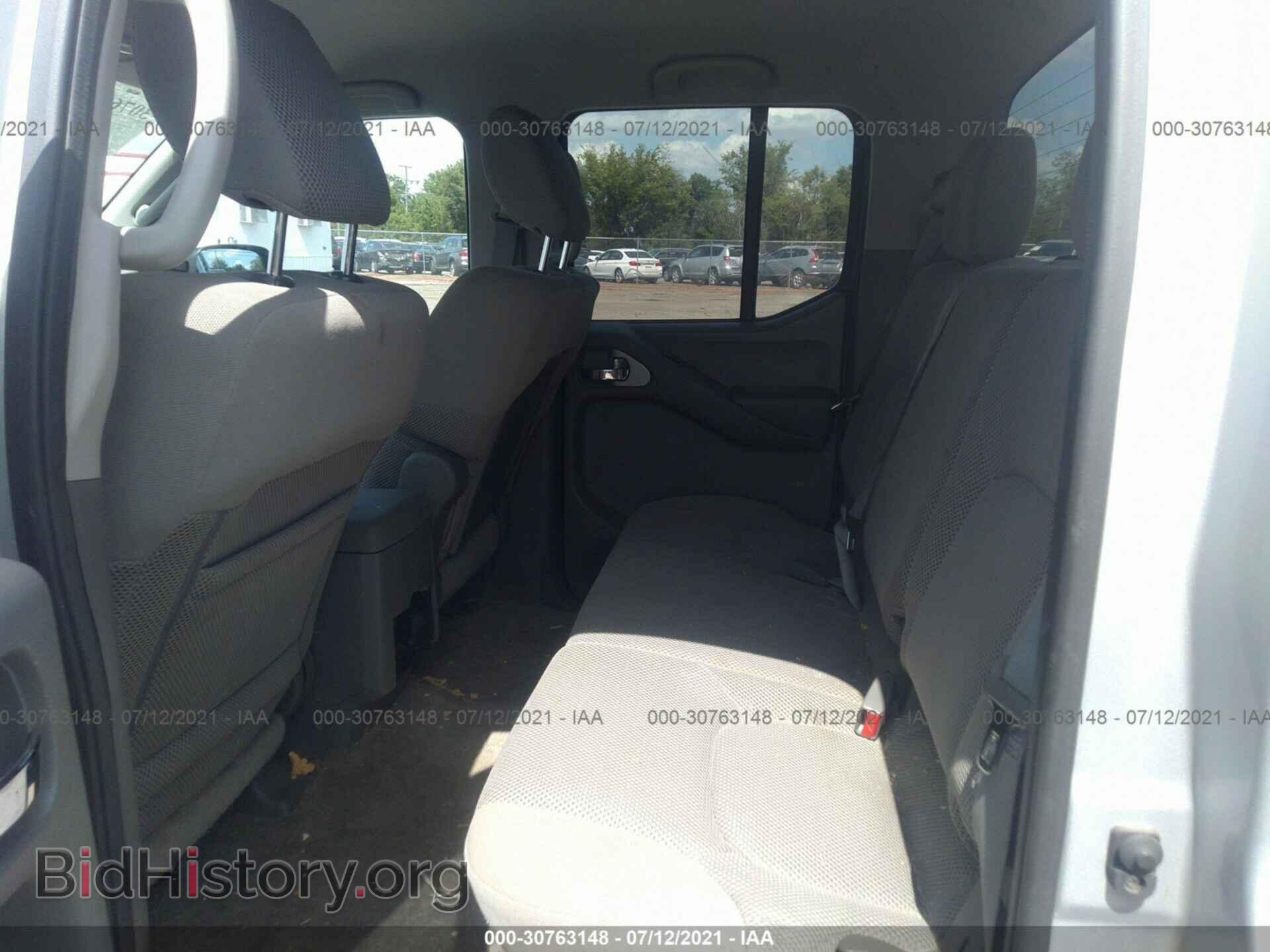2011 NISSAN FRONTIER - VIN: 1N6AD0EV4BC440590 - Фото 8
