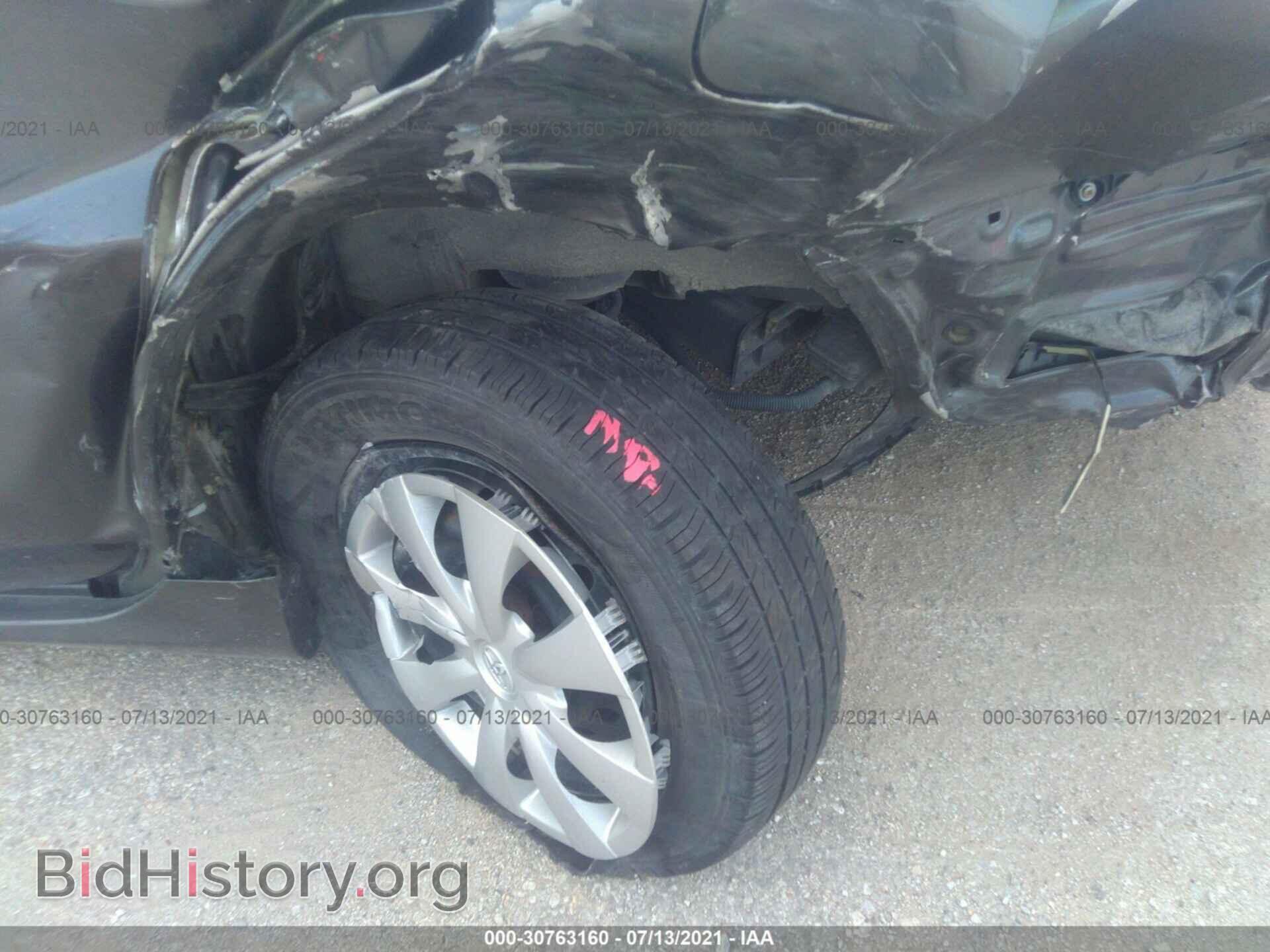2011 TOYOTA COROLLA - VIN: 2T1BU4EE2BC754597 - Фото 13
