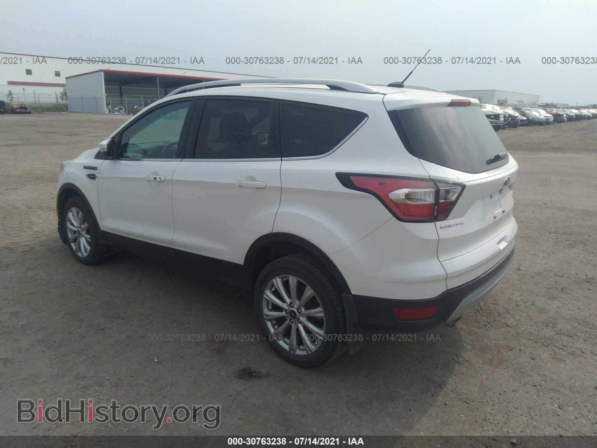 2017 FORD ESCAPE - VIN: 1FMCU9JD8HUB81033 - Фото 3