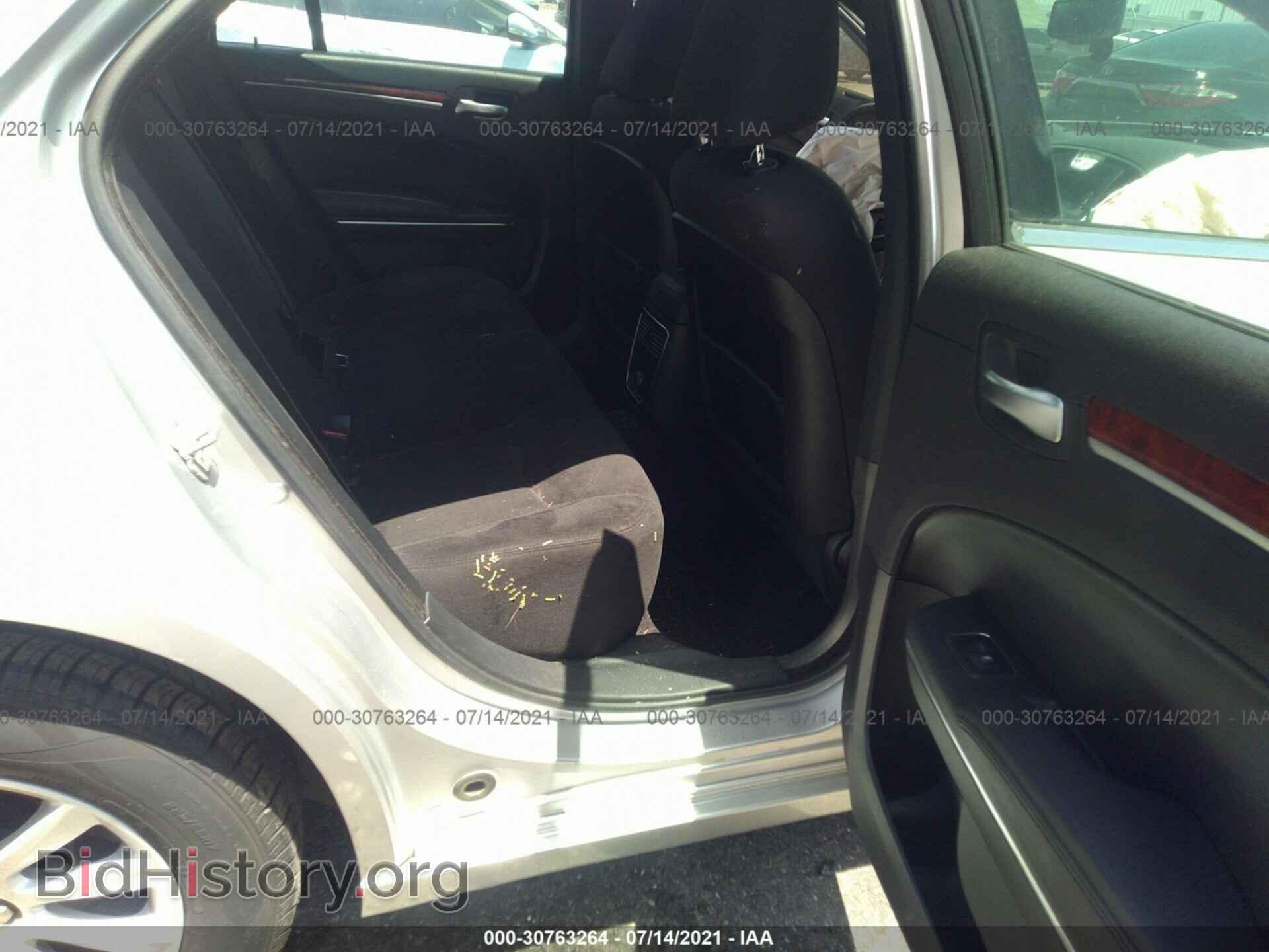 2012 CHRYSLER 300 - VIN: 2C3CCAAG8CH114418 - Photo 8