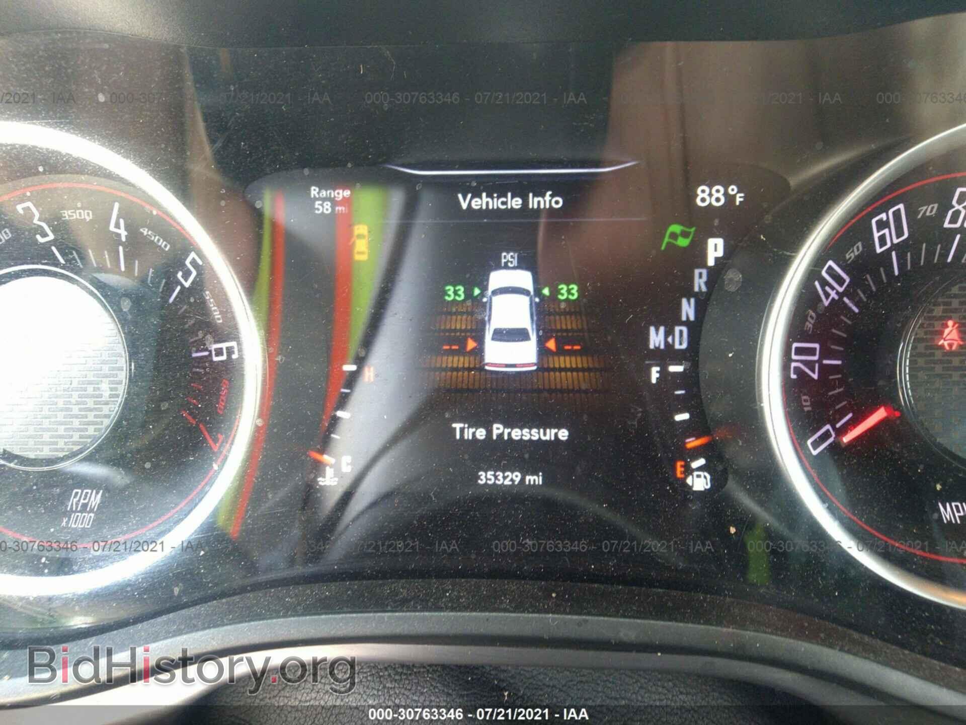 2018 DODGE CHALLENGER - VIN: 2C3CDZAG8JH321688 - Фото 7