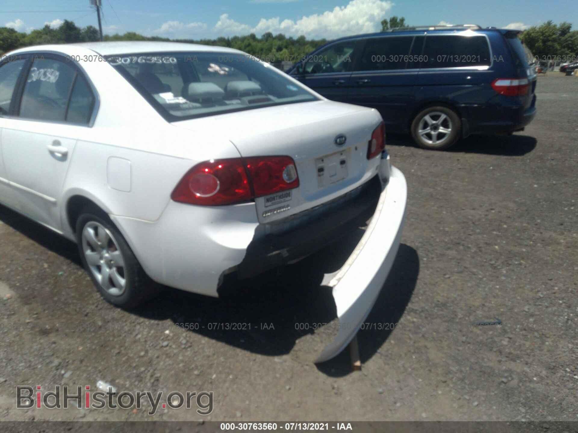 2007 KIA OPTIMA - VIN: KNAGE123675118626 - Фото 6