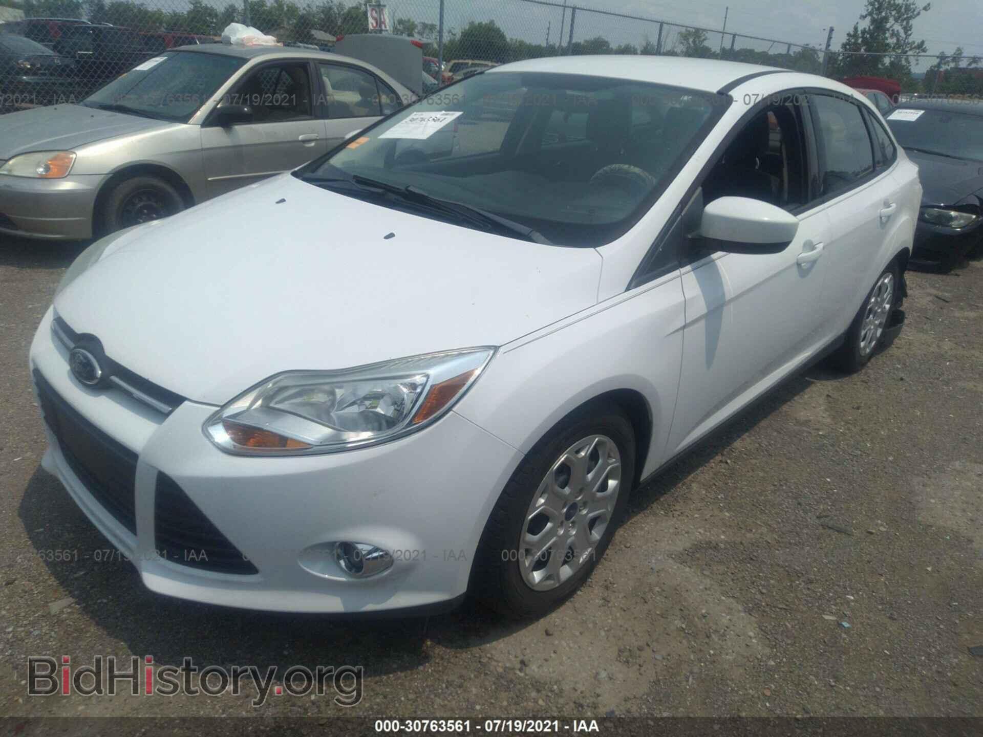 2012 FORD FOCUS - VIN: 1FAHP3F21CL381634 - Photo 2