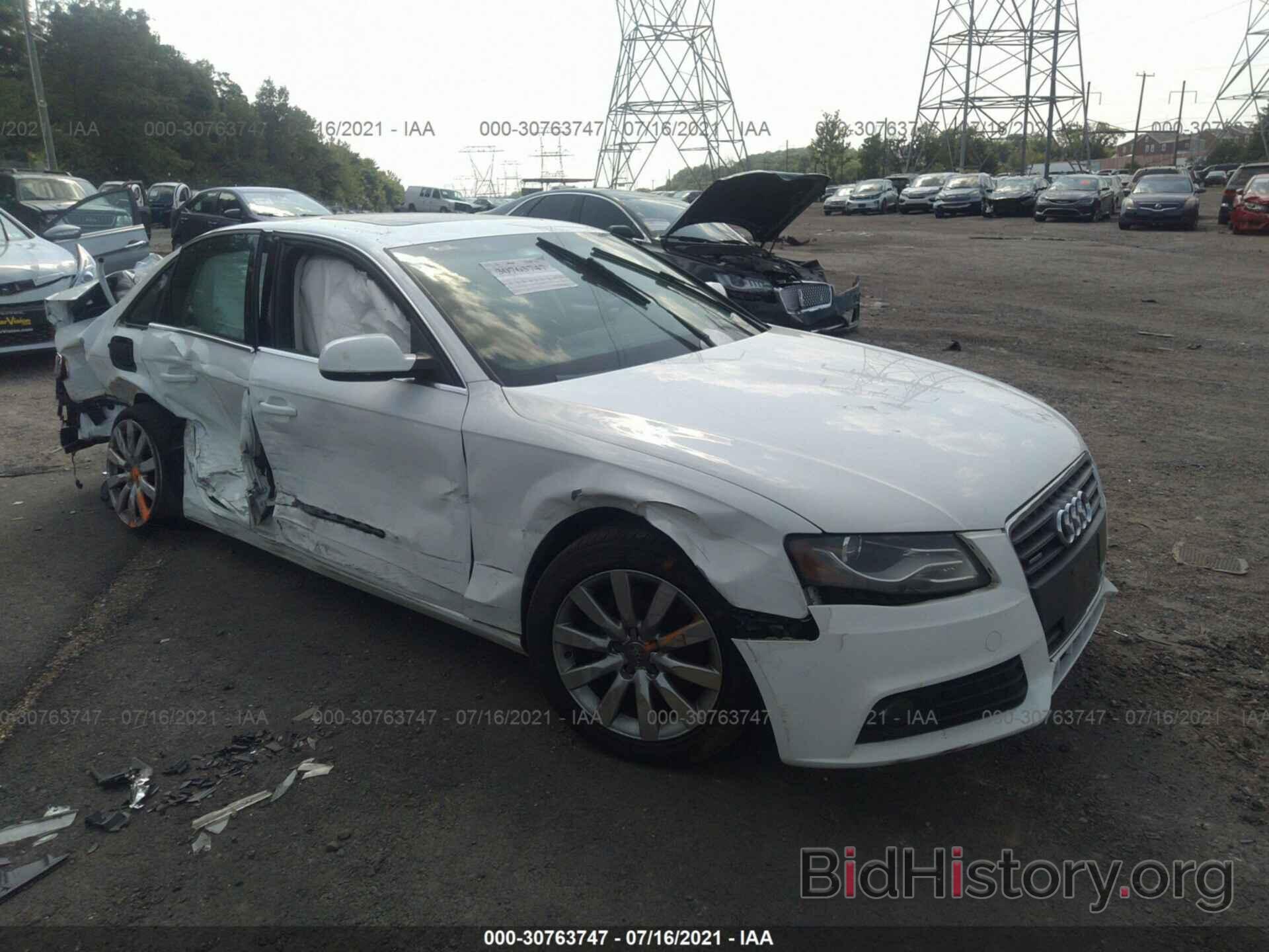 Фотография WAUFFAFL7AN058298 - AUDI A4 2010