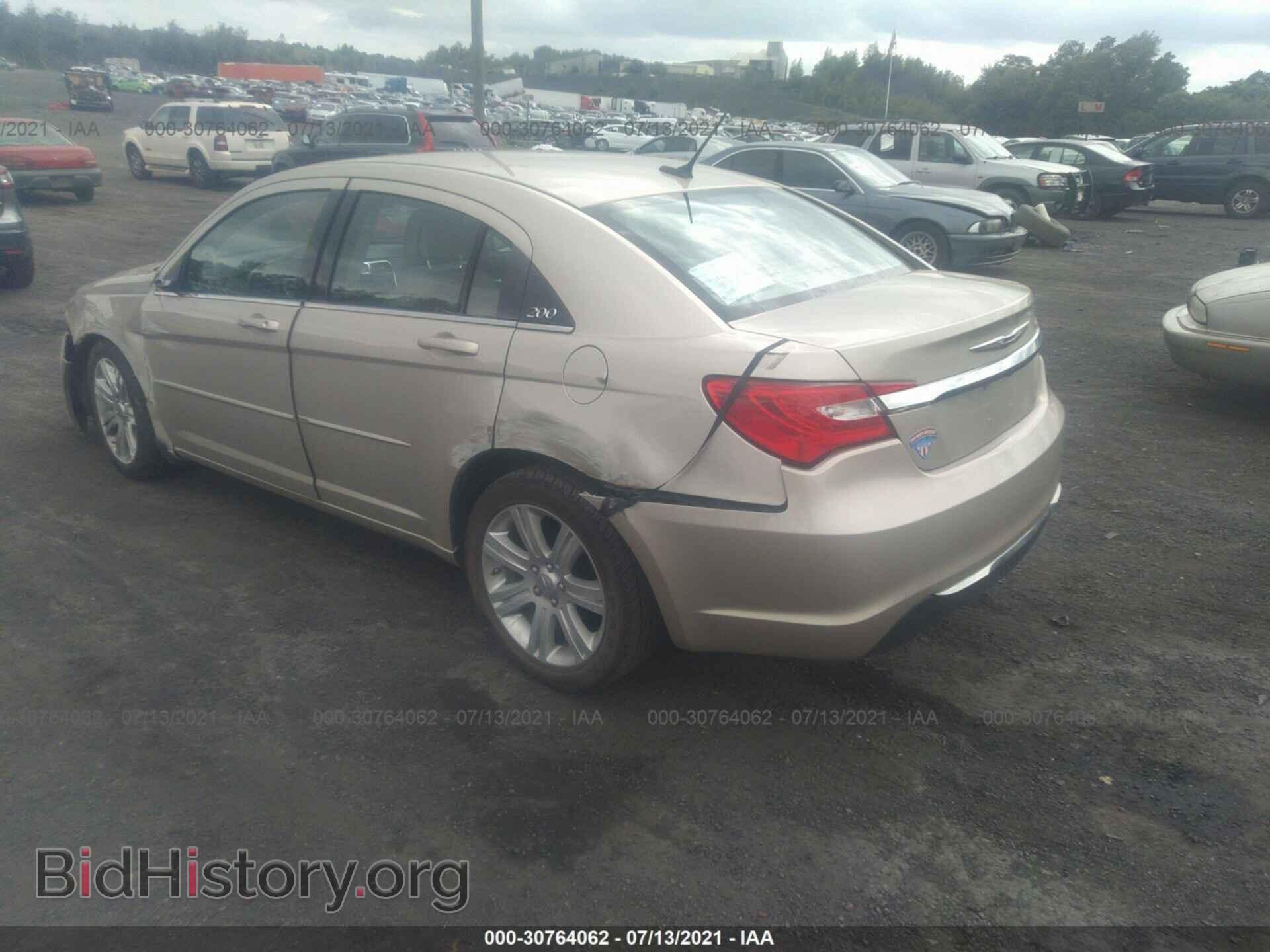 2013 CHRYSLER 200 - VIN: 1C3CCBBB5DN773011 - Фото 3