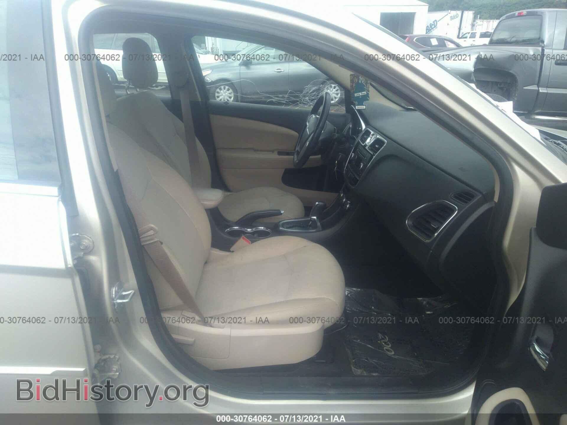 2013 CHRYSLER 200 - VIN: 1C3CCBBB5DN773011 - Фото 5