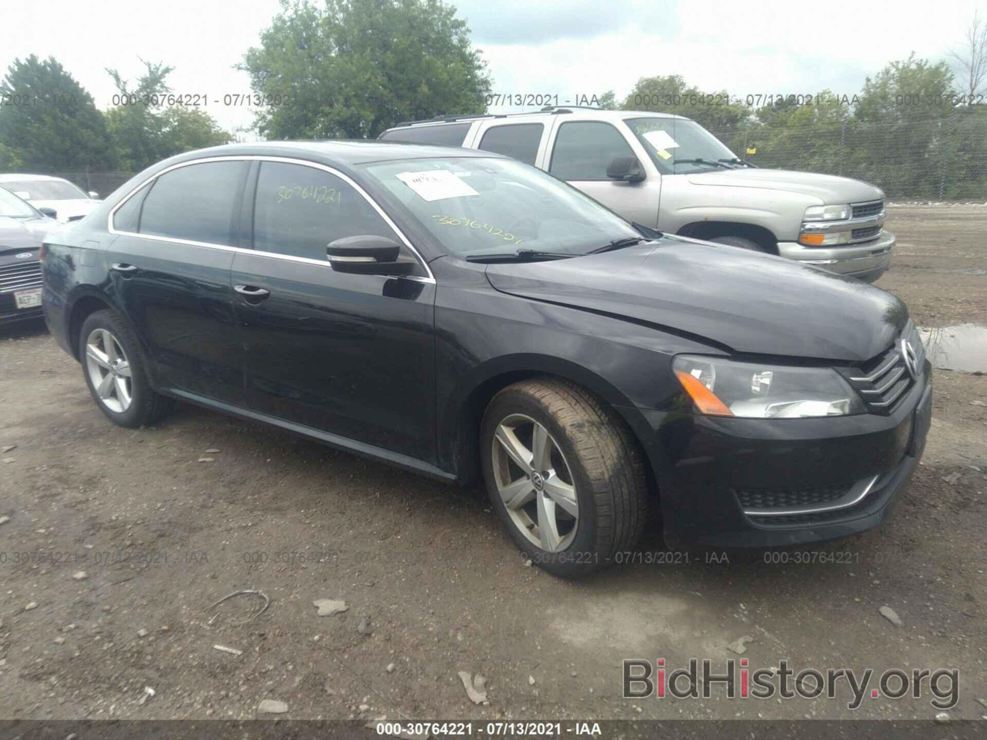 Photo 1VWBH7A33DC055501 - VOLKSWAGEN PASSAT 2013