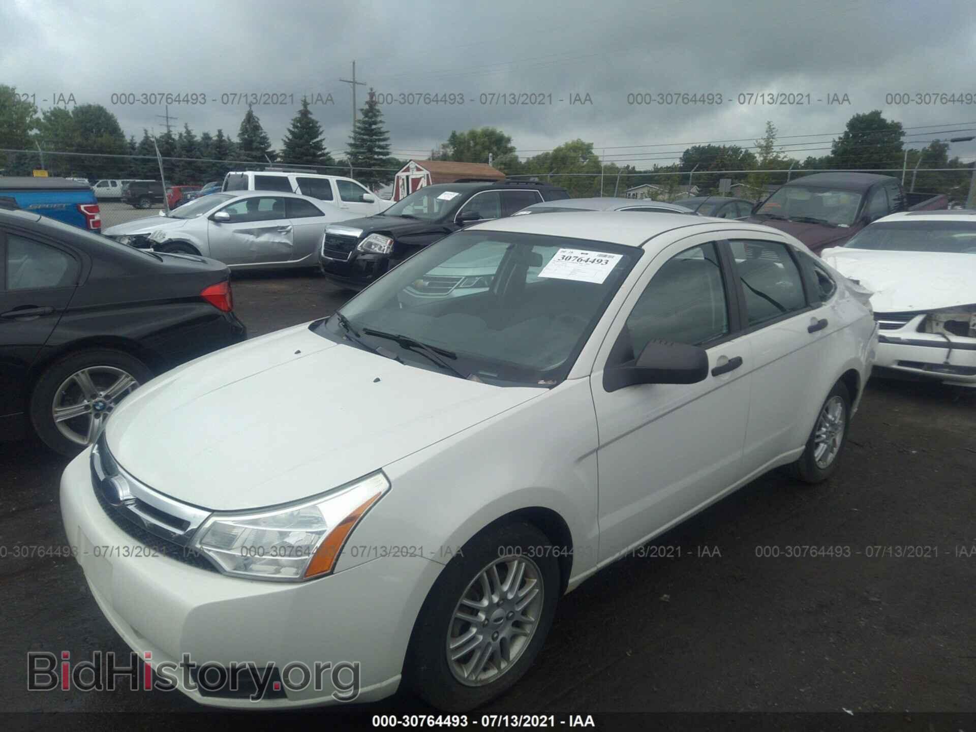 2009 FORD FOCUS - VIN: 1FAHP35N69W179536 - Фото 2