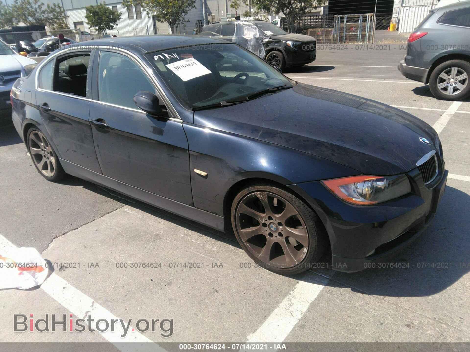 Photo WBAVB73528VH25713 - BMW 3 SERIES 2008