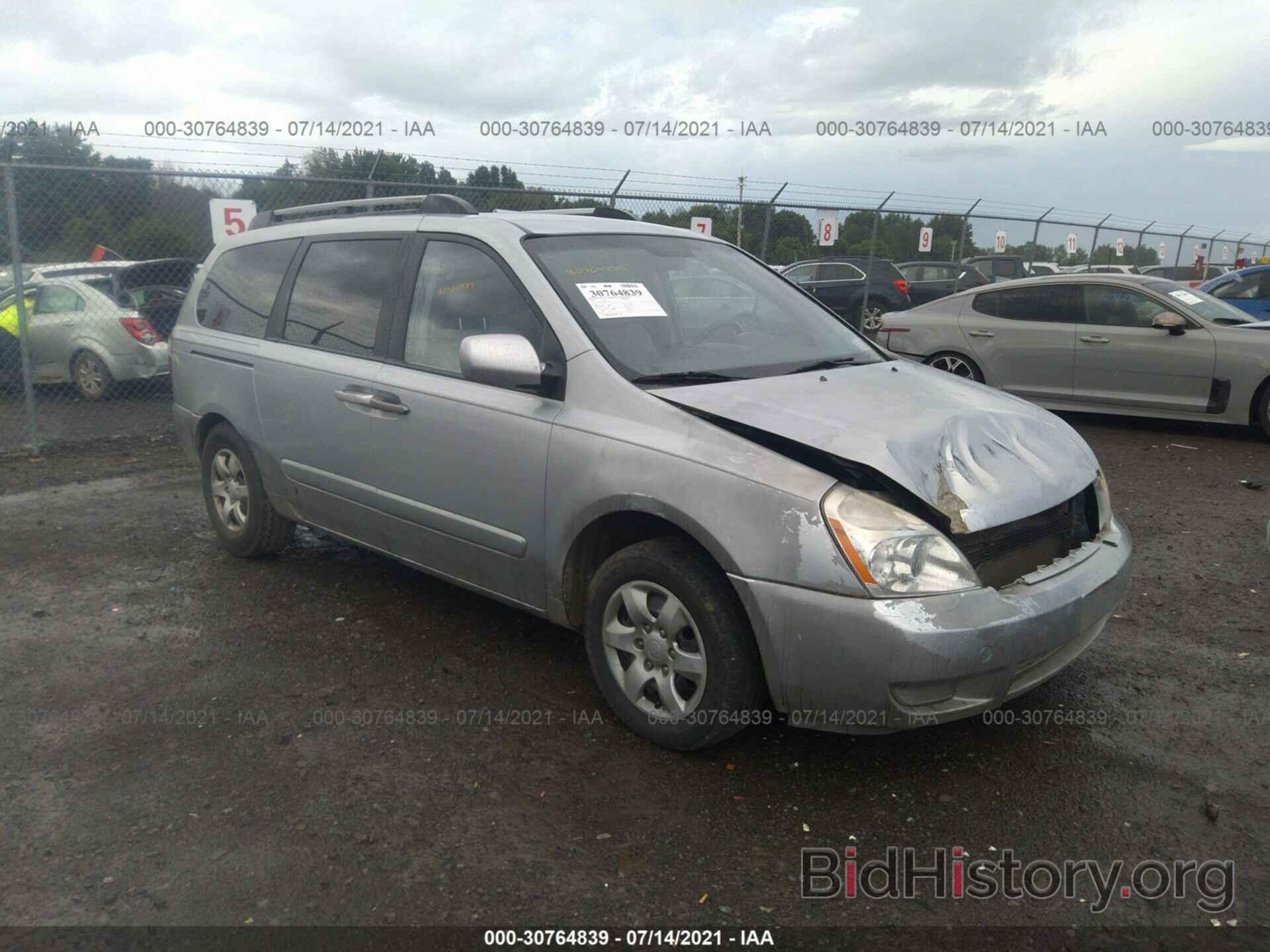 Photo KNDMB233876105292 - KIA SEDONA 2007