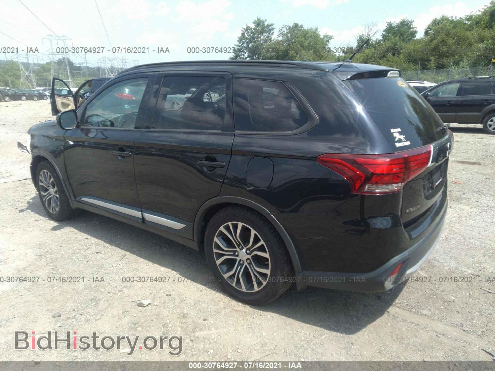 2016 MITSUBISHI OUTLANDER - VIN: JA4AD3A30GZ035334 - Фото 3