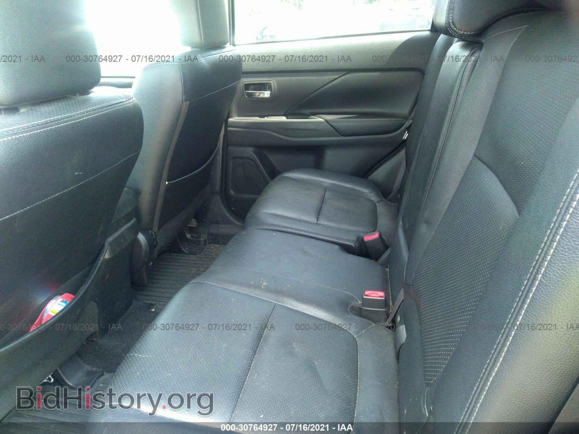2016 MITSUBISHI OUTLANDER - VIN: JA4AD3A30GZ035334 - Фото 8