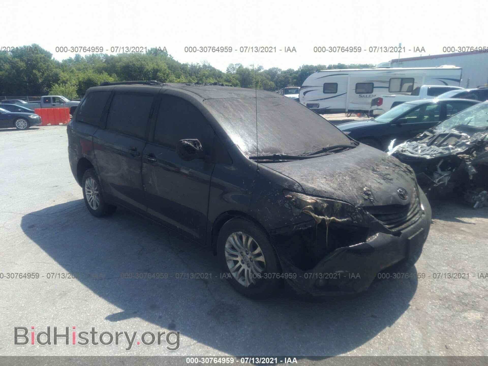 Фотография 5TDYK3DC9ES519720 - TOYOTA SIENNA 2014