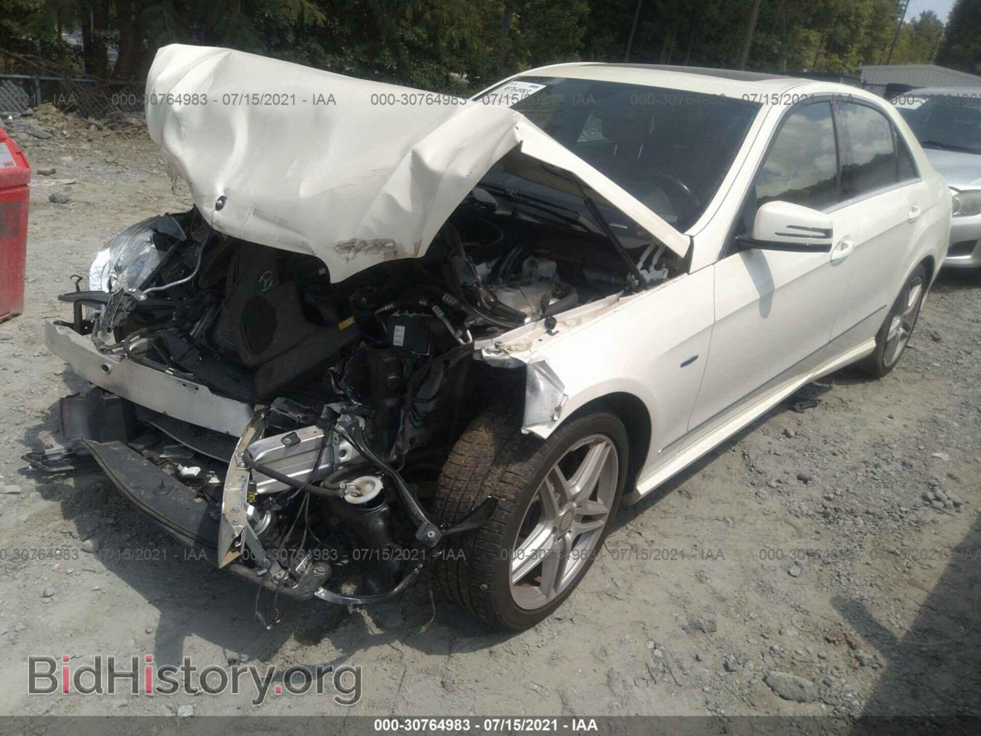 2012 MERCEDES-BENZ E-CLASS - VIN: WDDHF5KB3CA631357 - Photo 2