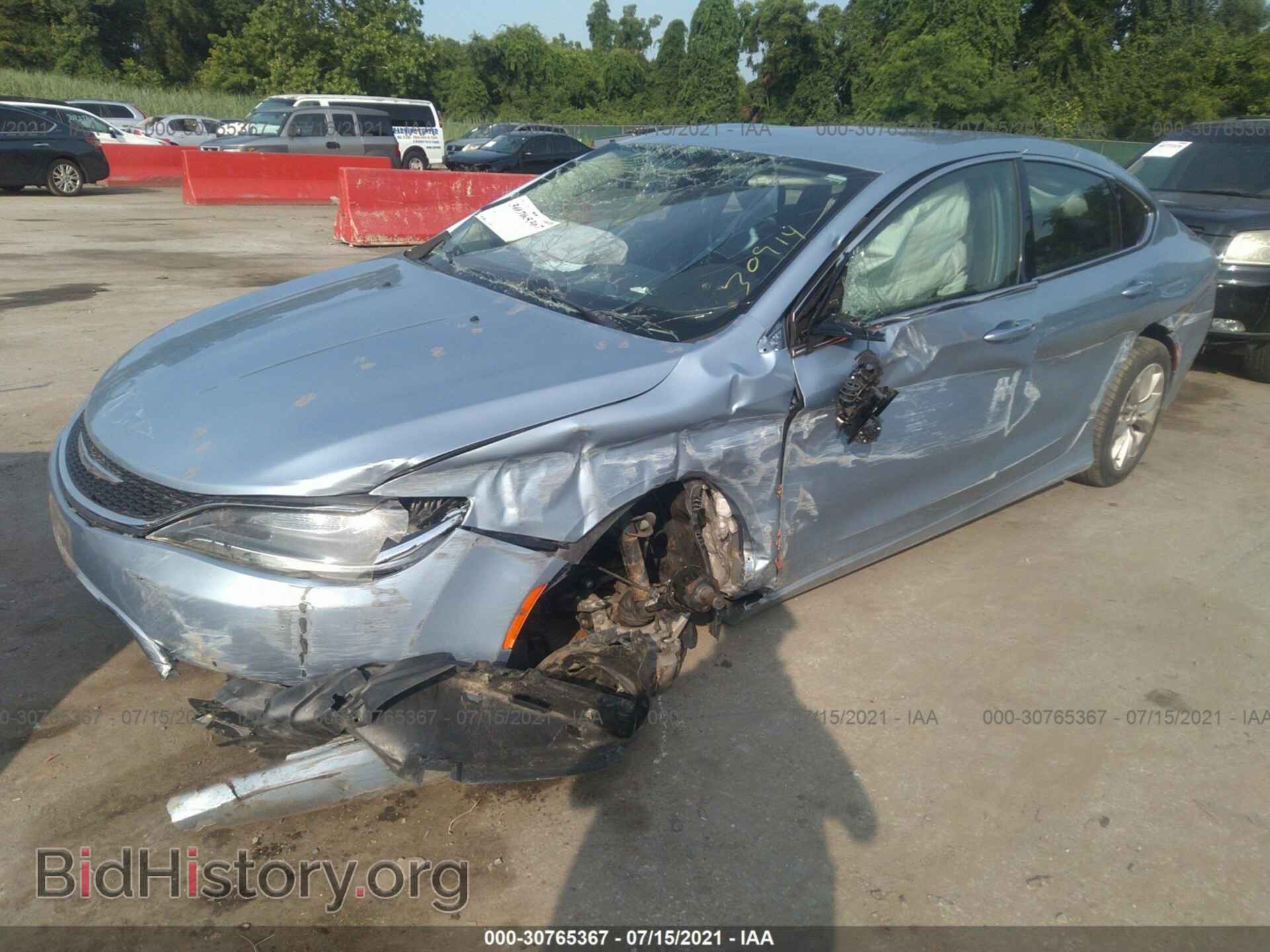 2015 CHRYSLER 200 - VIN: 1C3CCCCB8FN739779 - Photo 2