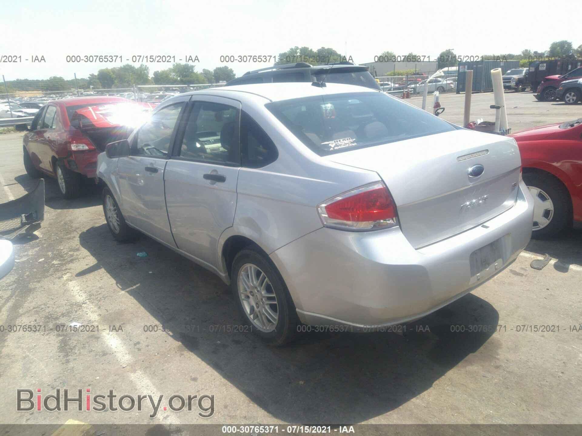 2011 FORD FOCUS - VIN: 1FAHP3FN8BW157686 - Photo 3