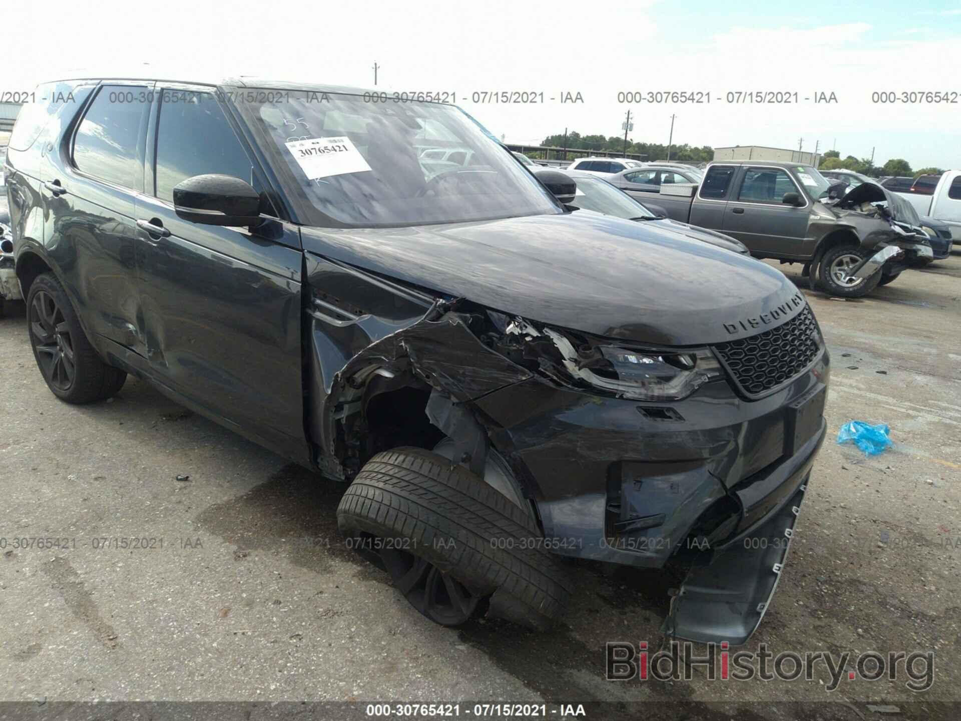 Photo SALRRBBVXHA030364 - LAND ROVER DISCOVERY 2017