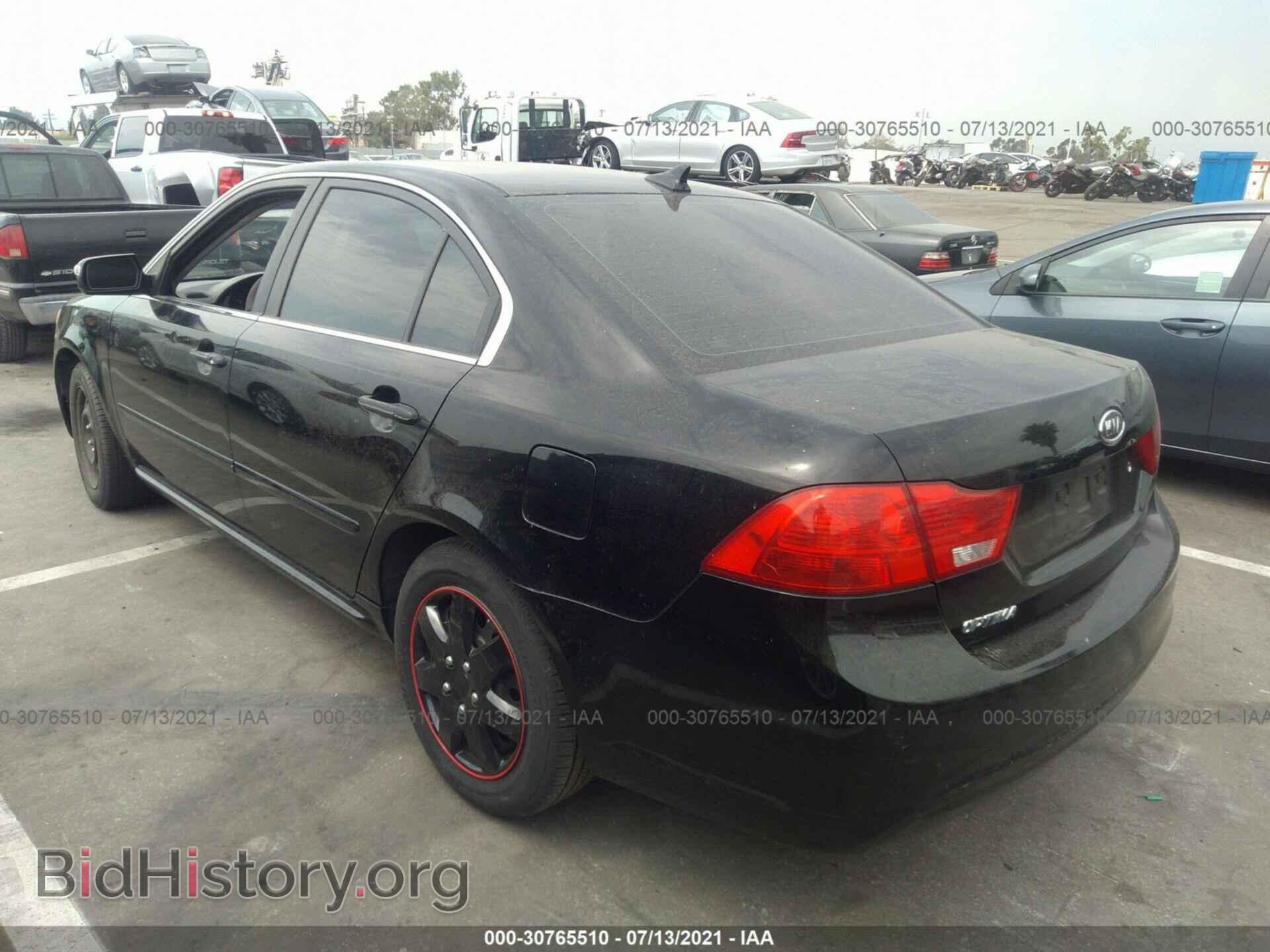 2010 KIA OPTIMA - VIN: KNAGG4A81A5381171 - Фото 3