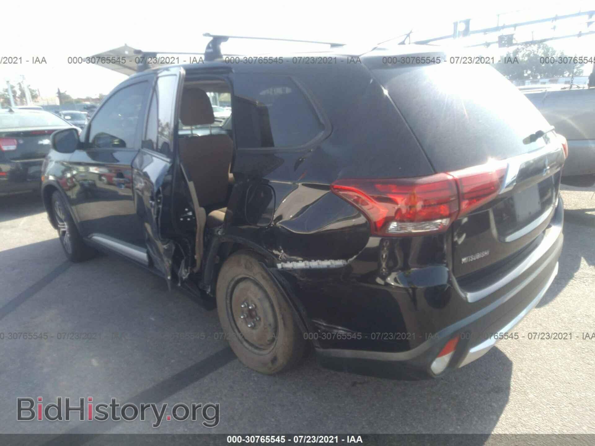 2016 MITSUBISHI OUTLANDER - VIN: JA4AD3A30GZ006318 - Фото 3
