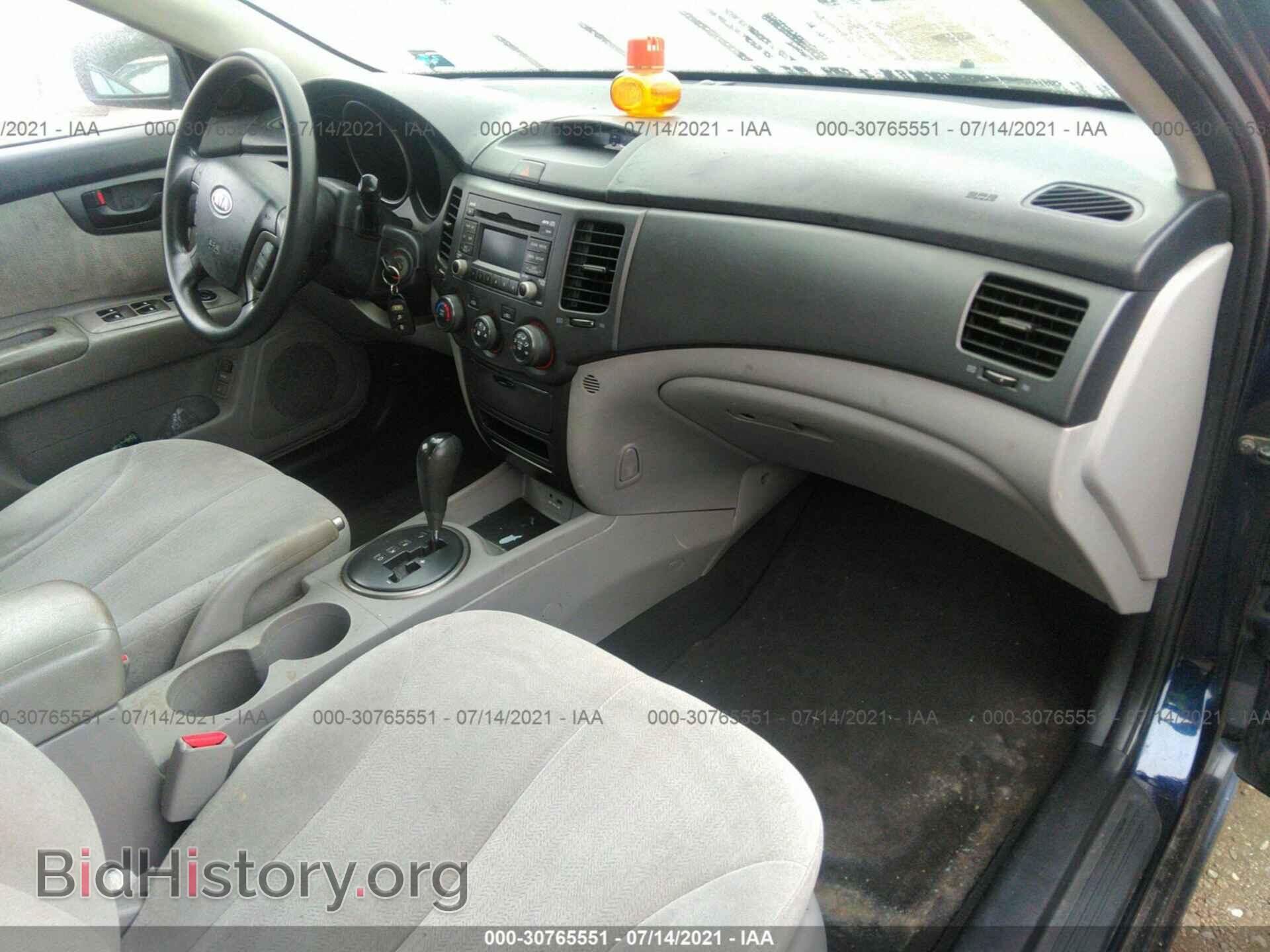 2009 KIA OPTIMA - VIN: KNAGE228295312655 - Фото 5
