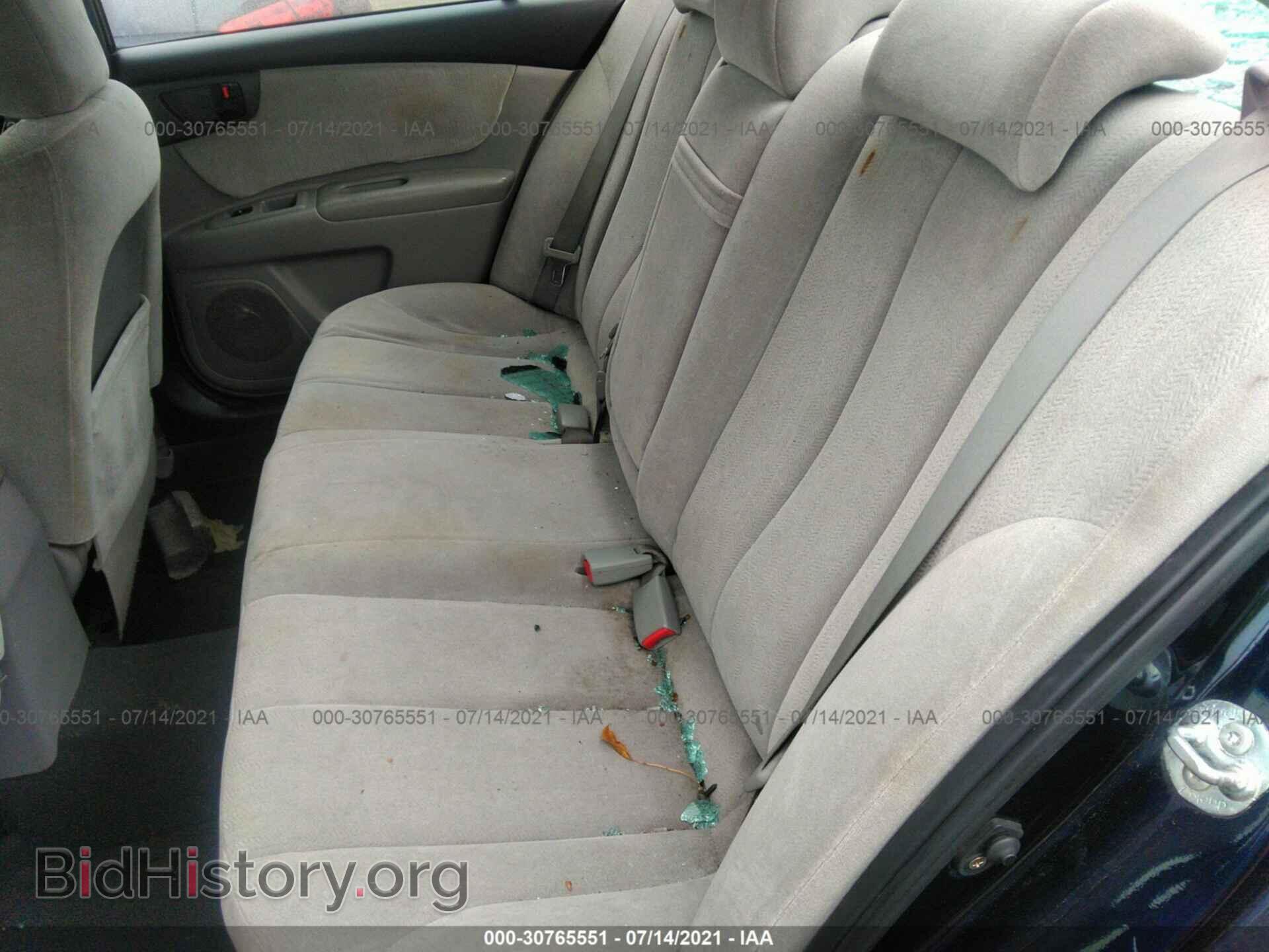 2009 KIA OPTIMA - VIN: KNAGE228295312655 - Фото 8