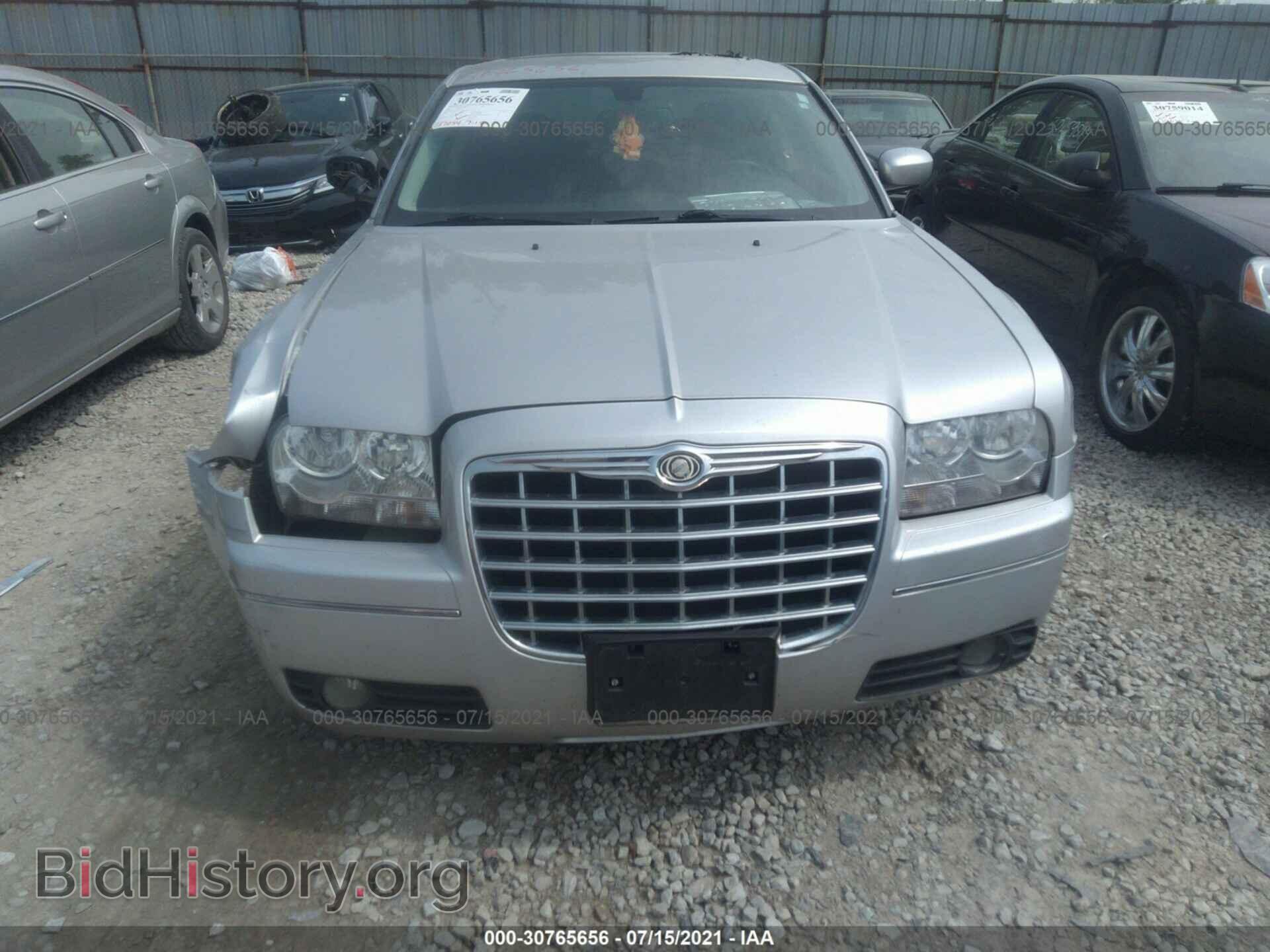 2009 CHRYSLER 300 - VIN: 2C3LA53V89H578097 - Фото 6
