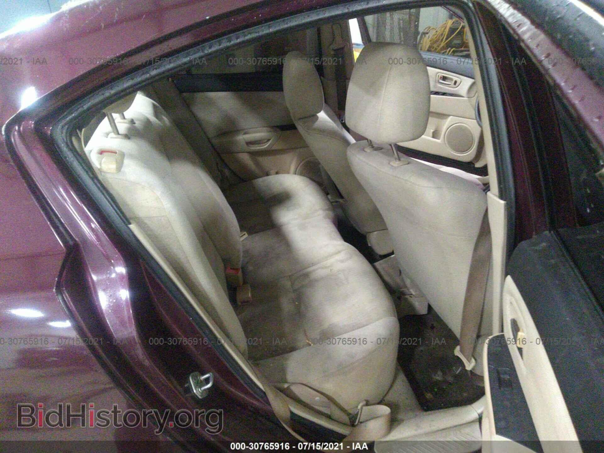 2007 MAZDA MAZDA3 - VIN: JM1BK12FX71733199 - Фото 8