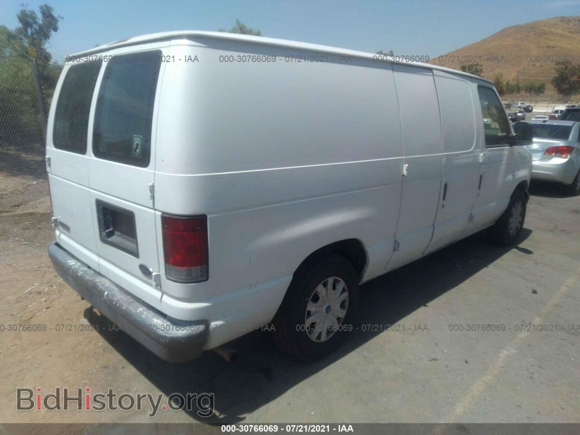2006 FORD ECONOLINE CARGO VAN - VIN: 1FTRE14W66HA02617 - Фото 4