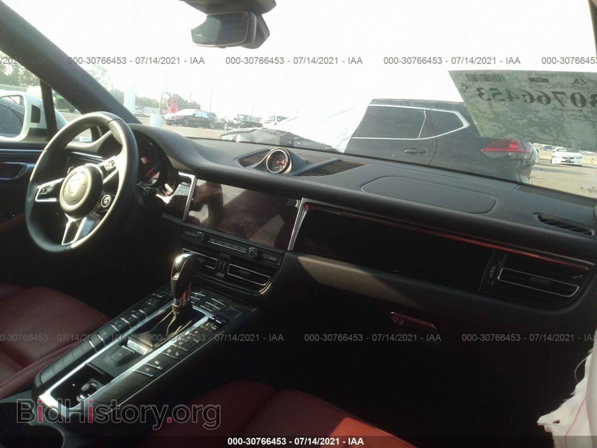 2020 PORSCHE MACAN - VIN: WP1AA2A55LLB08641 - Photo 5