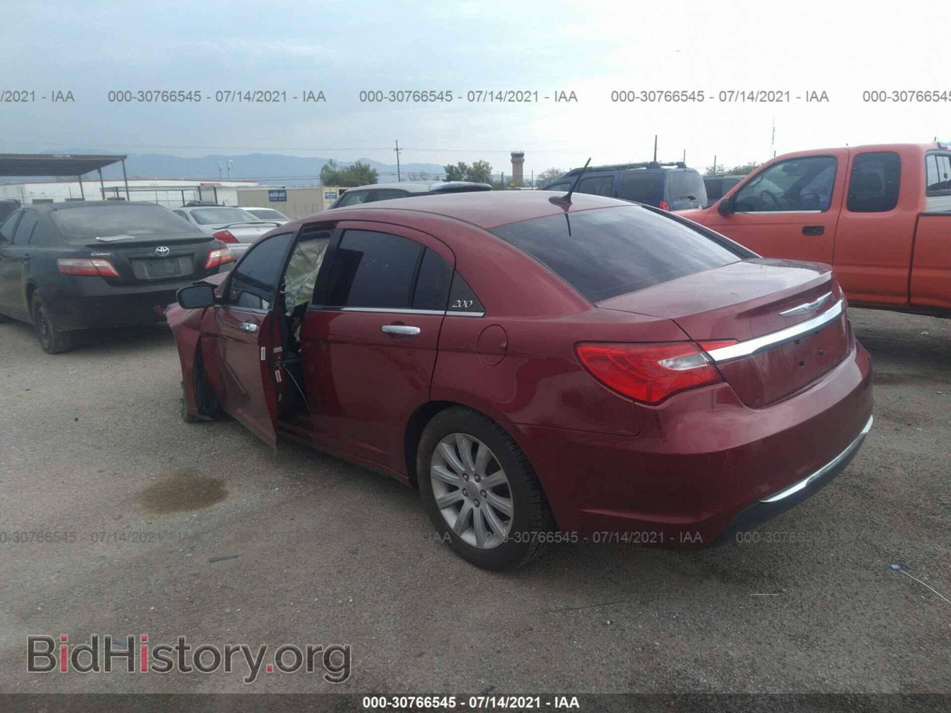 2014 CHRYSLER 200 - VIN: 1C3CCBCG7EN172775 - Фото 3