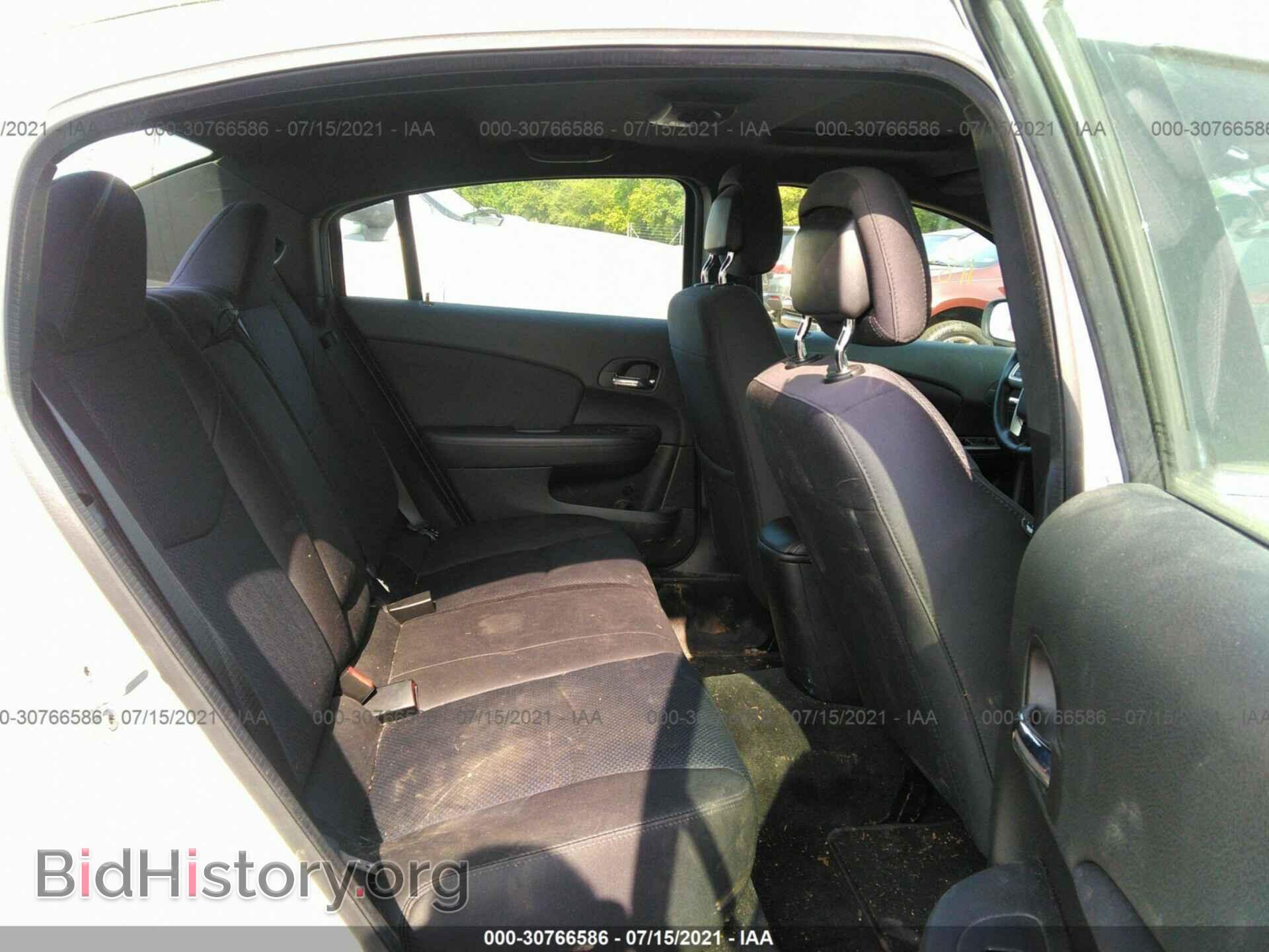 2013 CHRYSLER 200 - VIN: 1C3CCBBG3DN728242 - Photo 8